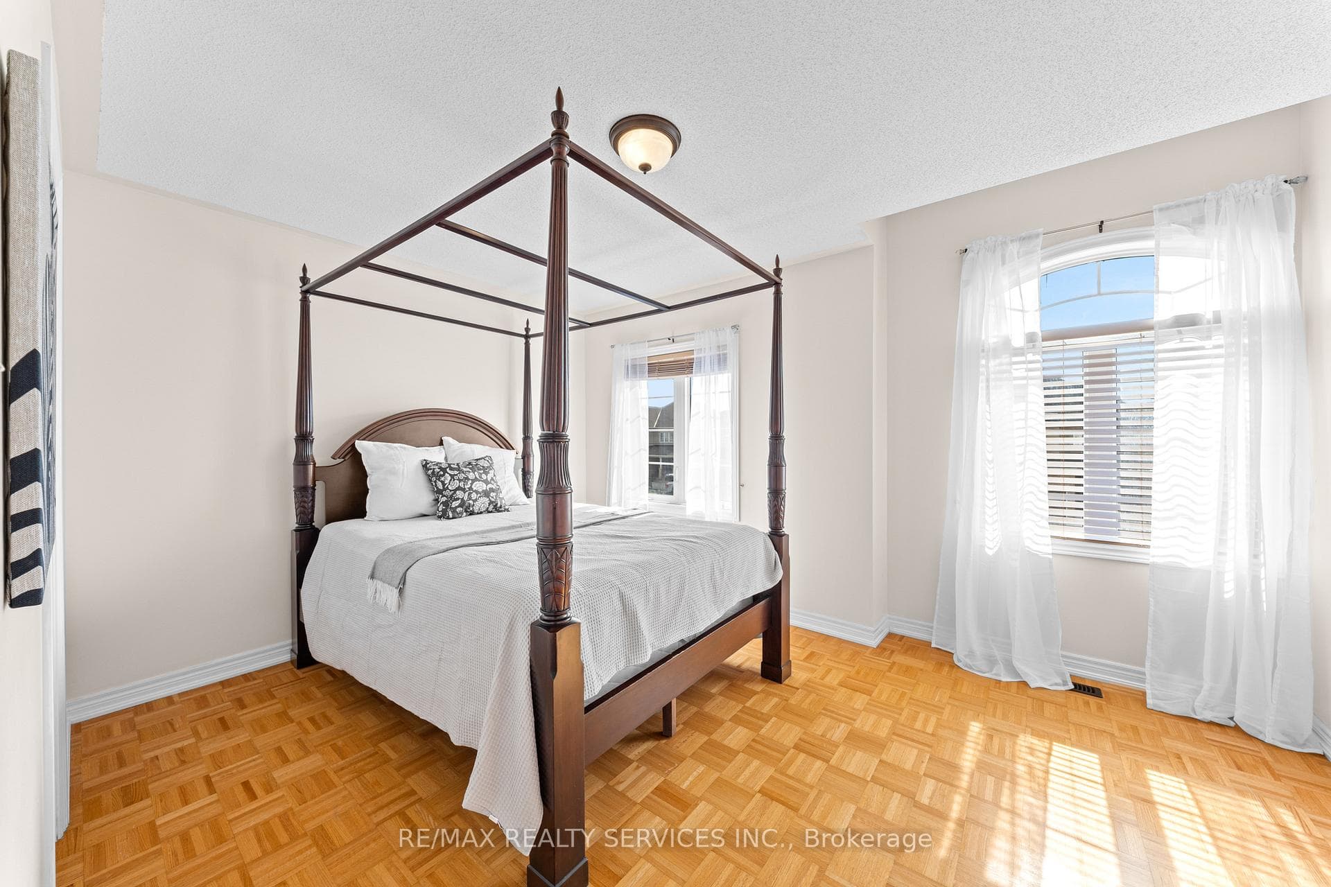20 Strathdale Road photo 35