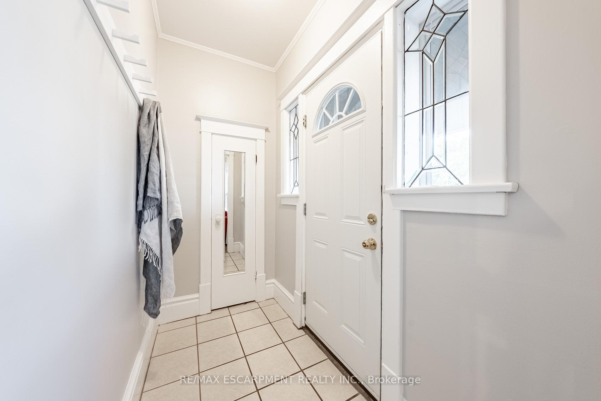 16 Tragina Avenue photo 6