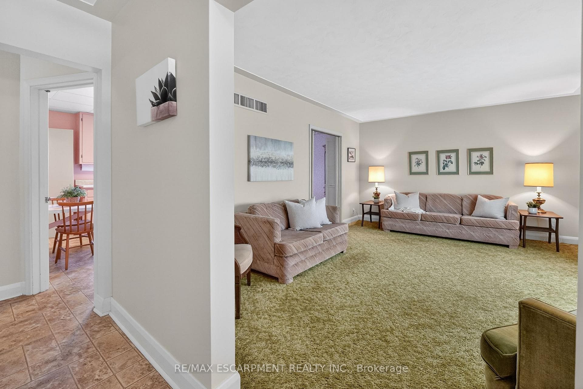 36 Lakeview Avenue photo 3