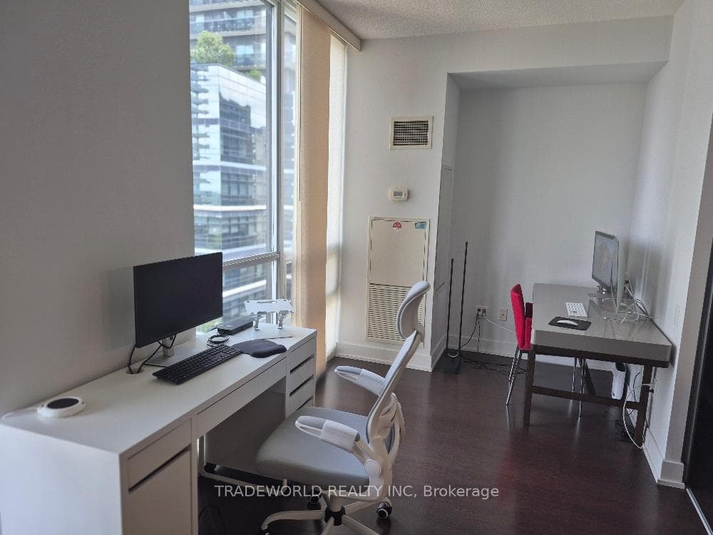 23 Sheppard Avenue Unit 1902 photo 8