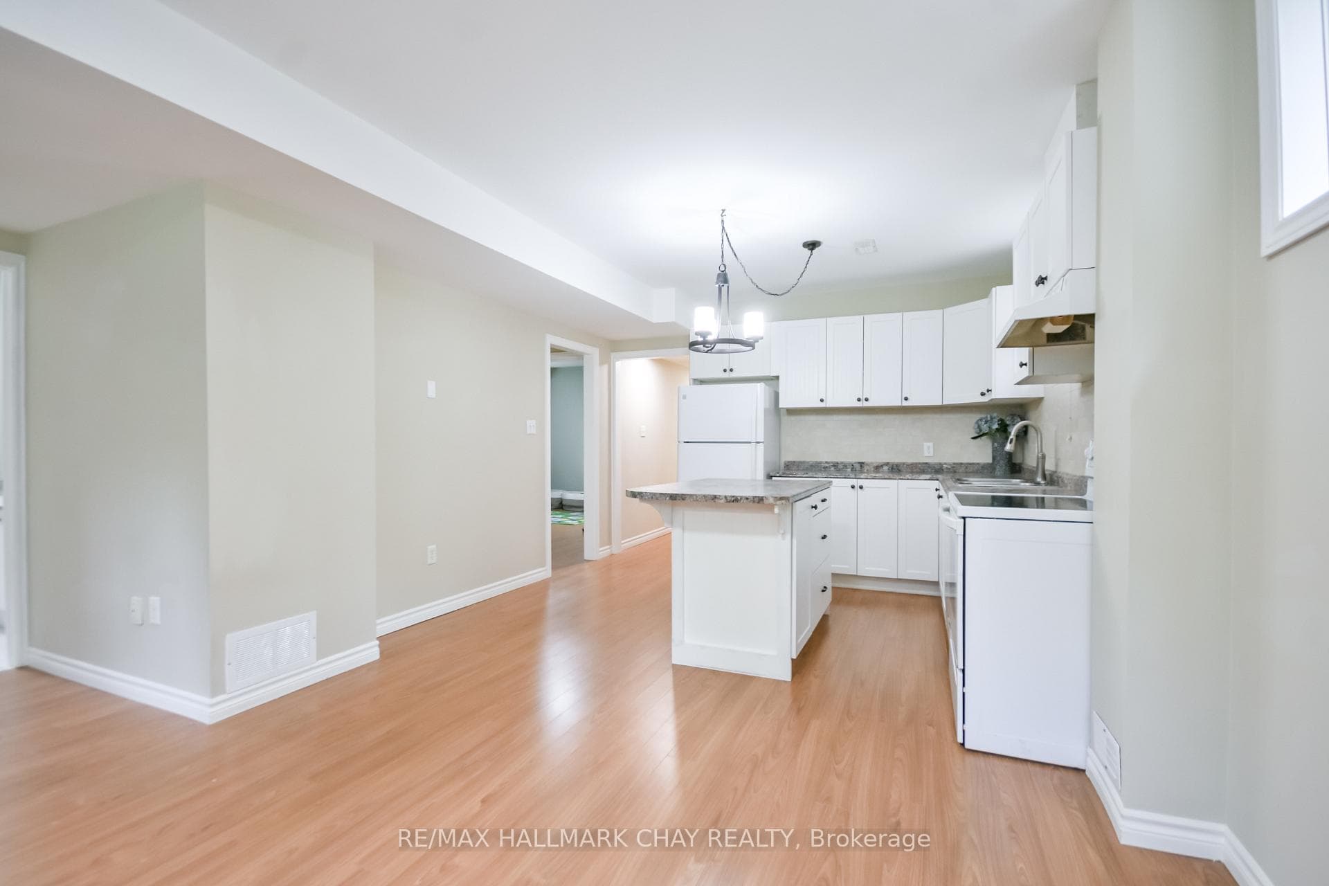 1 Hawkins Drive photo 33