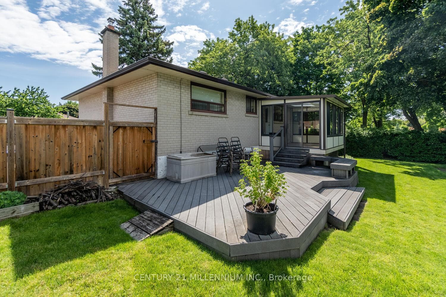 33 Alexandria Crescent photo 23