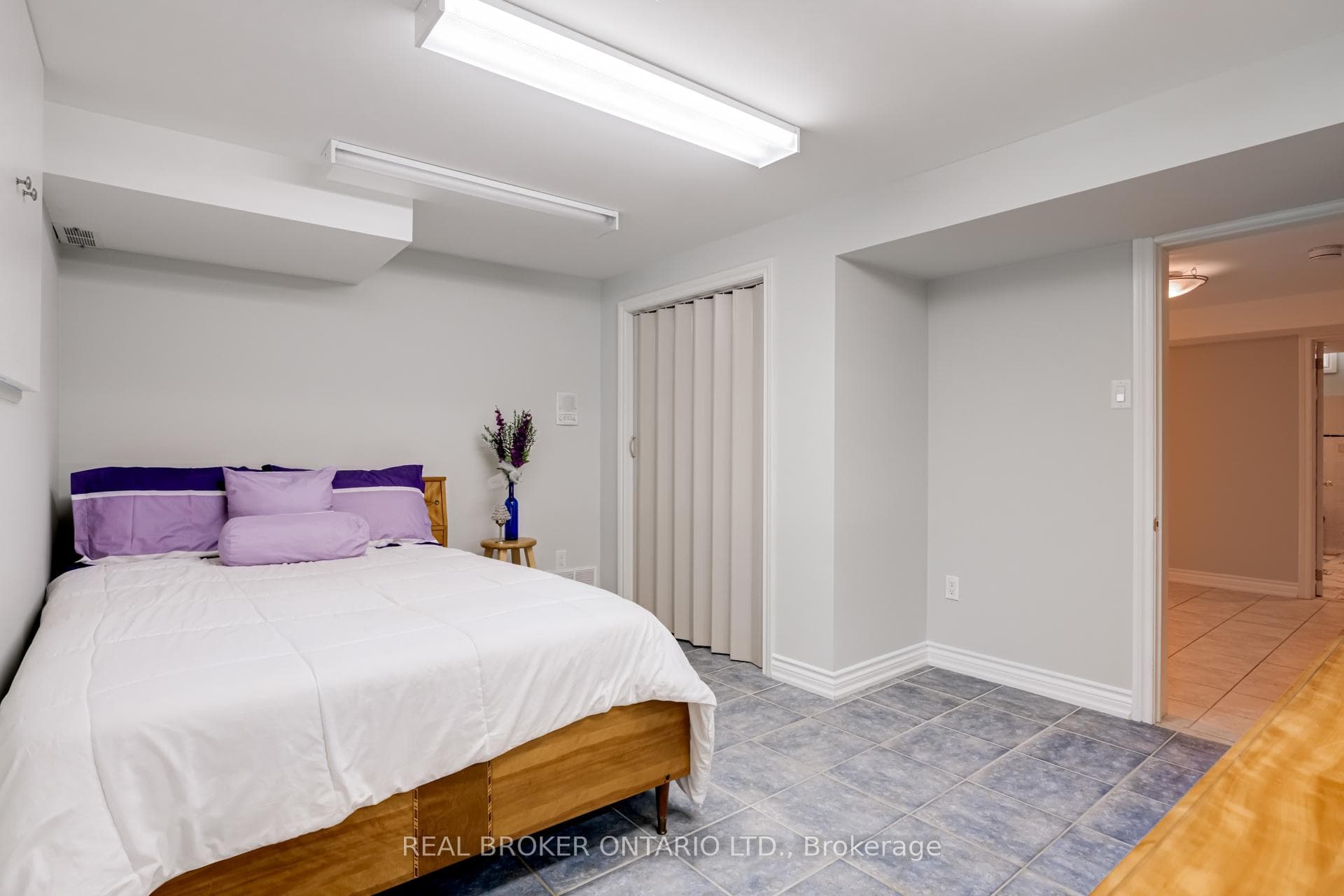 87 Taylorwood Avenue photo 31
