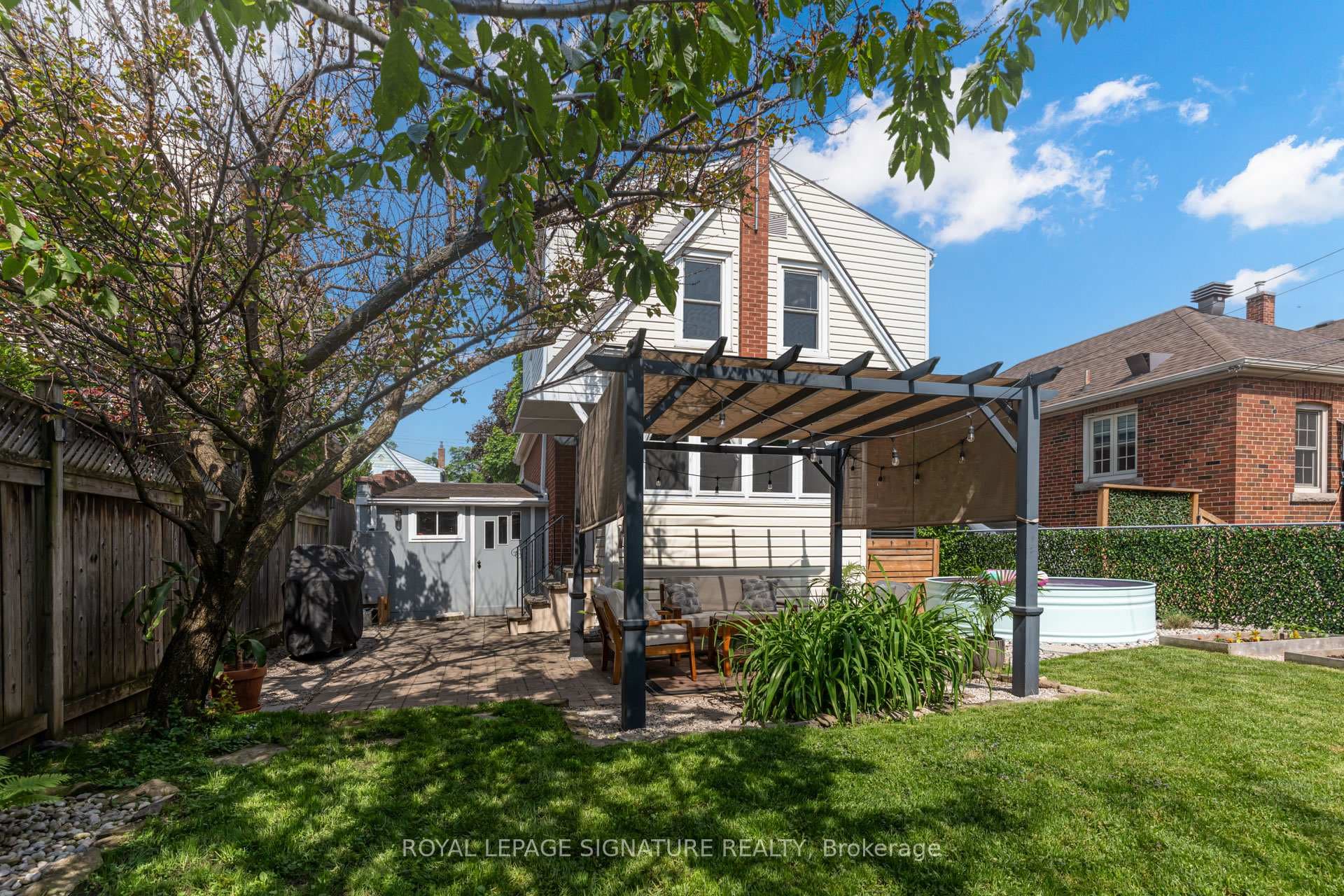 65 Cameron Avenue photo 26