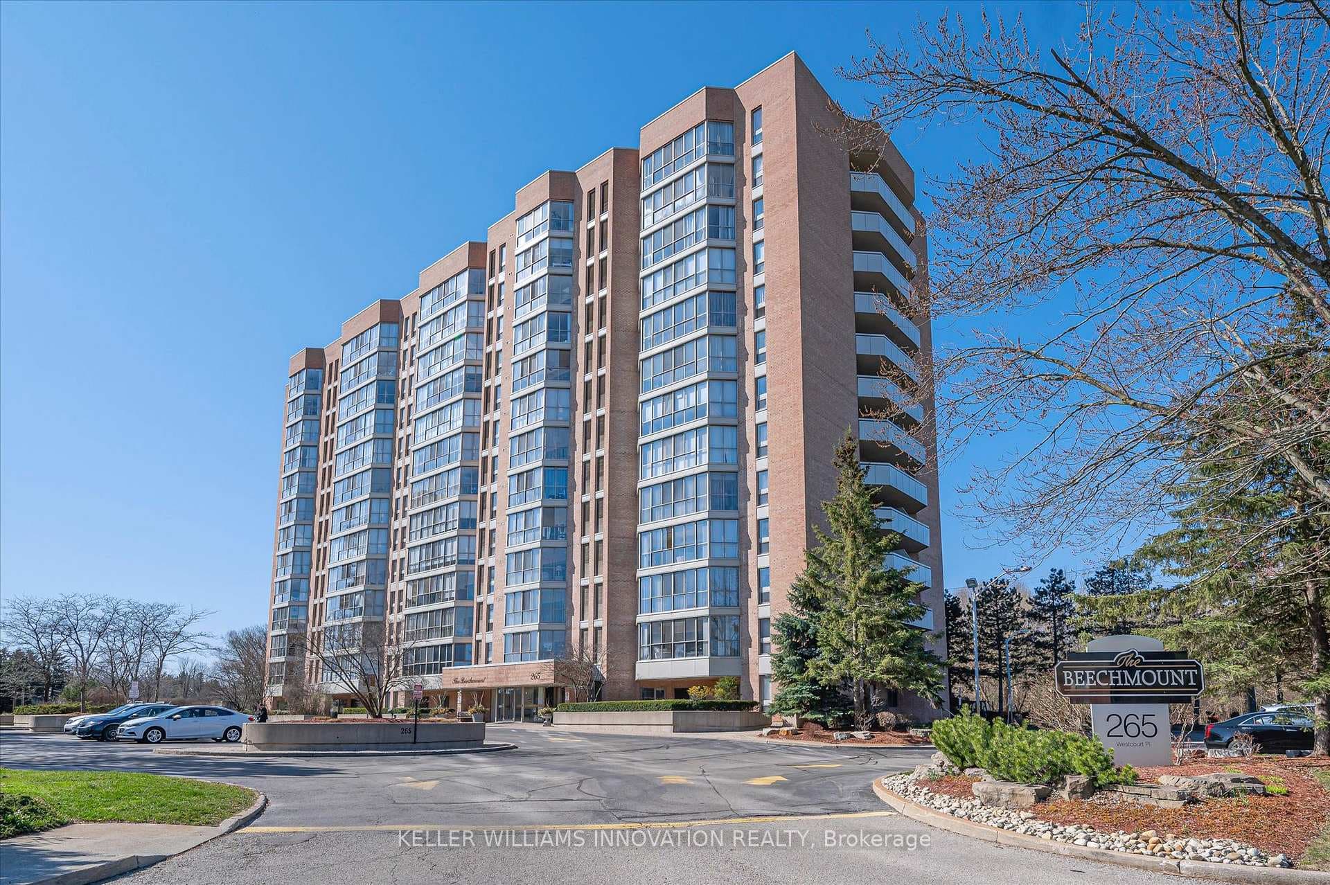 265 Westcourt Place Unit 1010 photo 2