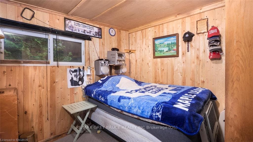 615 STOKES BAY Road photo 20