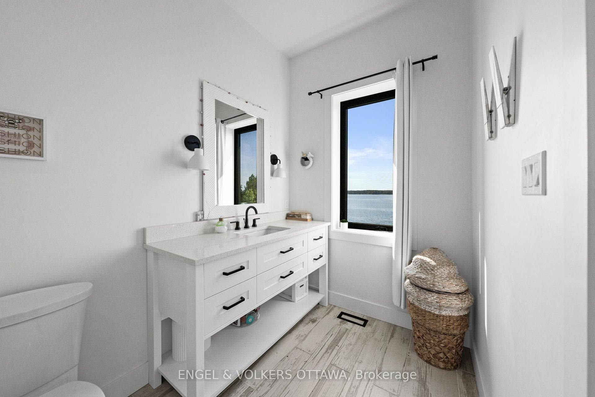 Bedroom 2 Ensuite