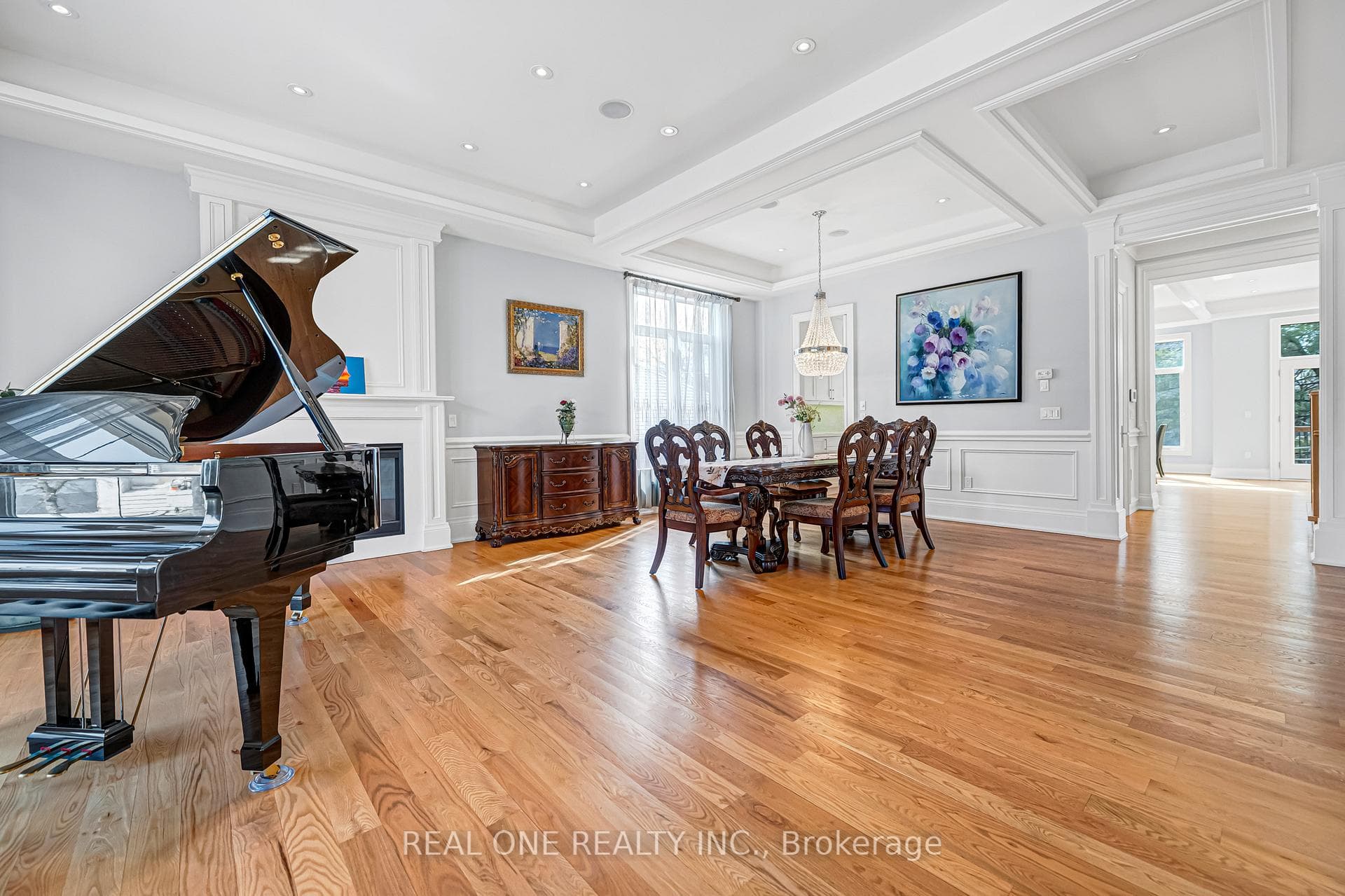 241 Florence Avenue photo 8