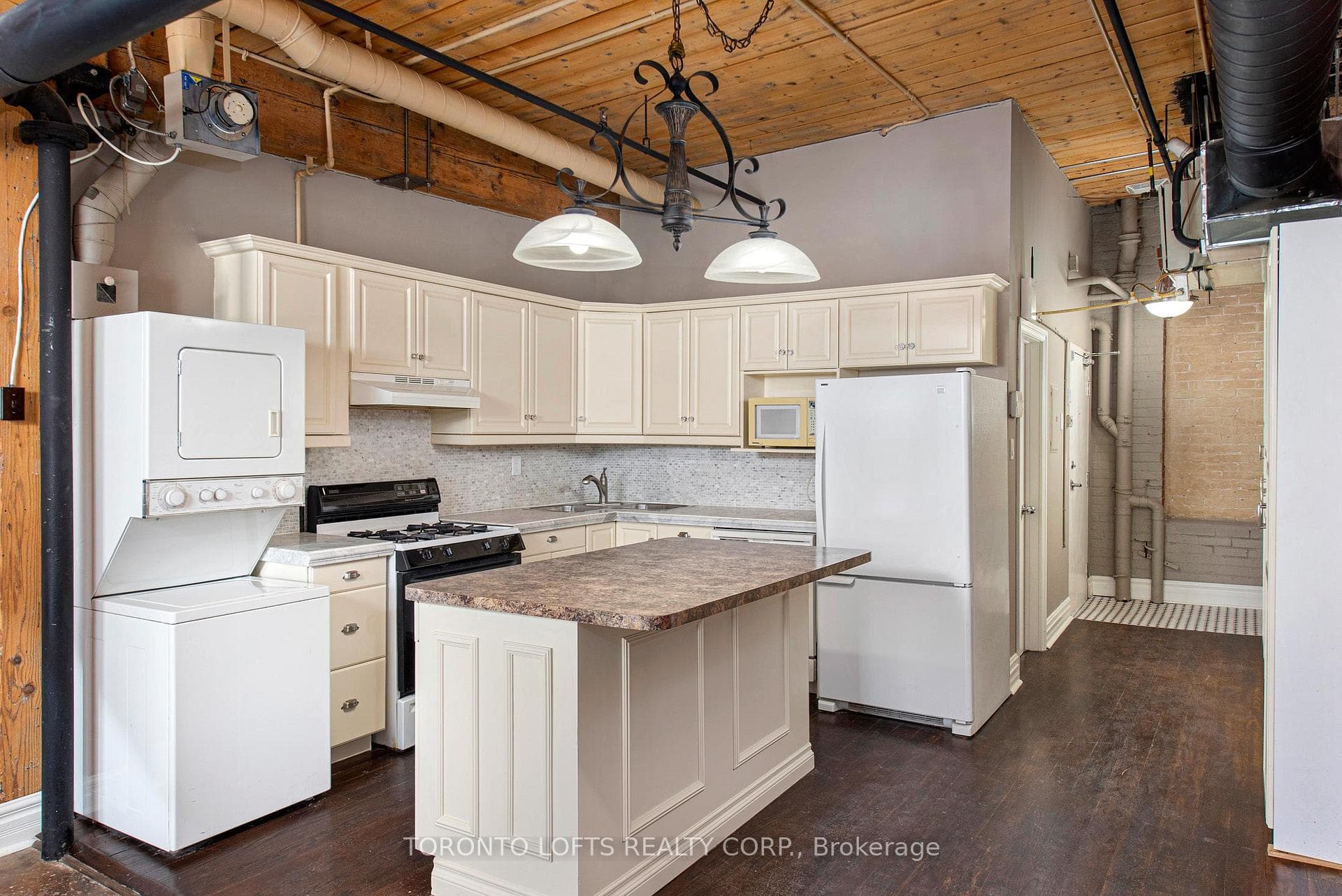 426 Queen Street Unit 405 photo 11