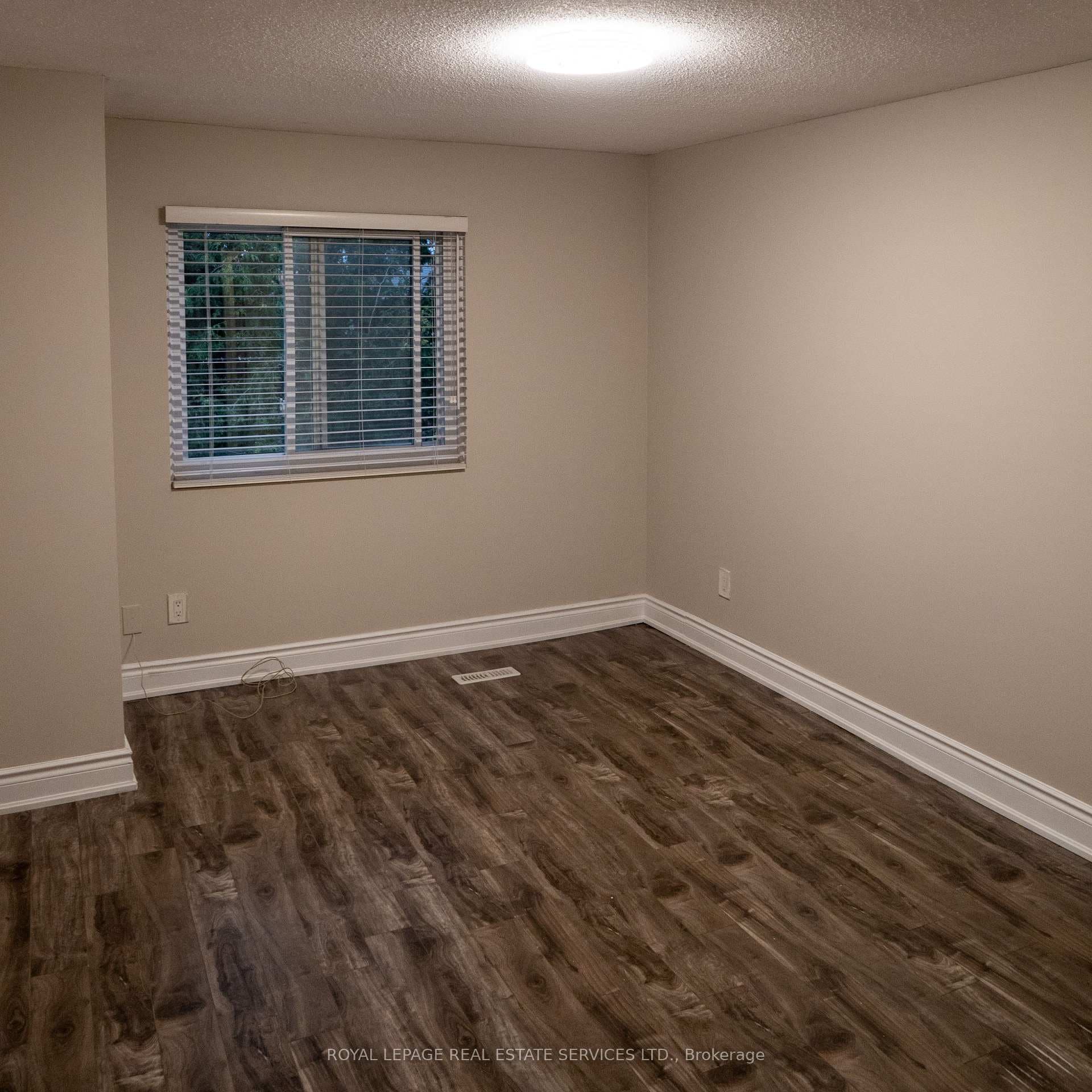 525 Meadows Boulevard Unit 5 photo 16