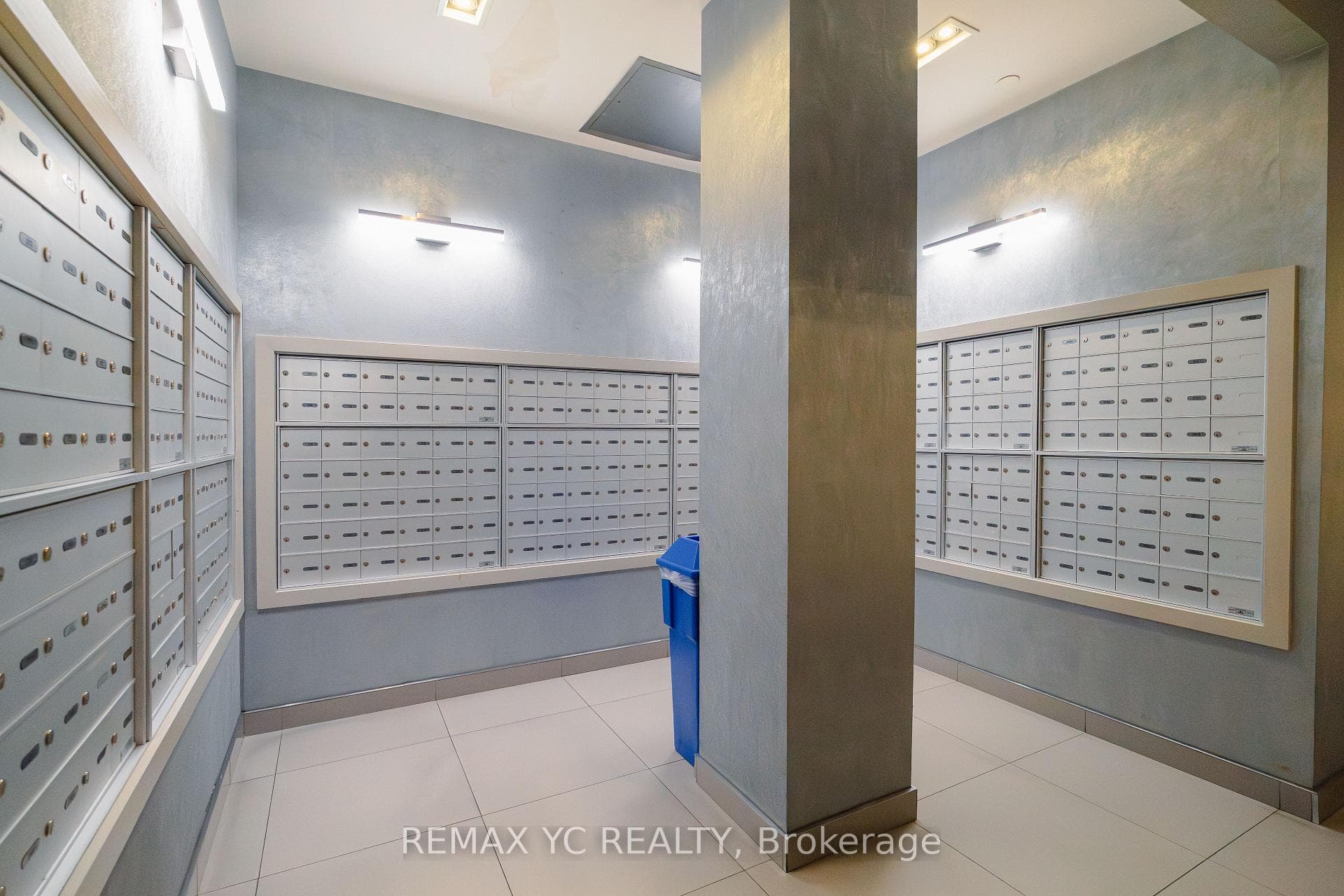 30 Meadowglen Place Unit 2208 photo 20