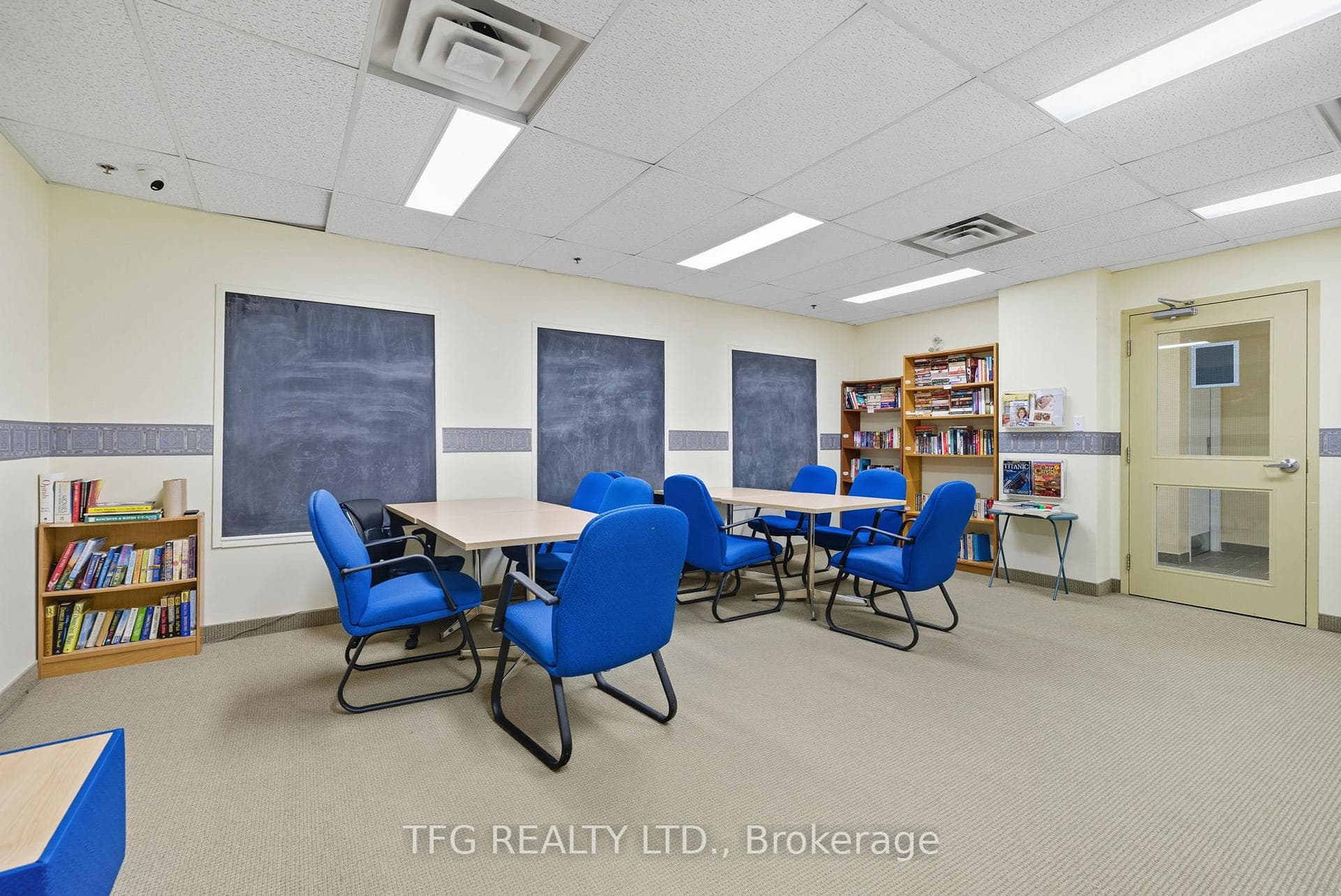 106 Aspen Springs Drive Unit 211 photo 27