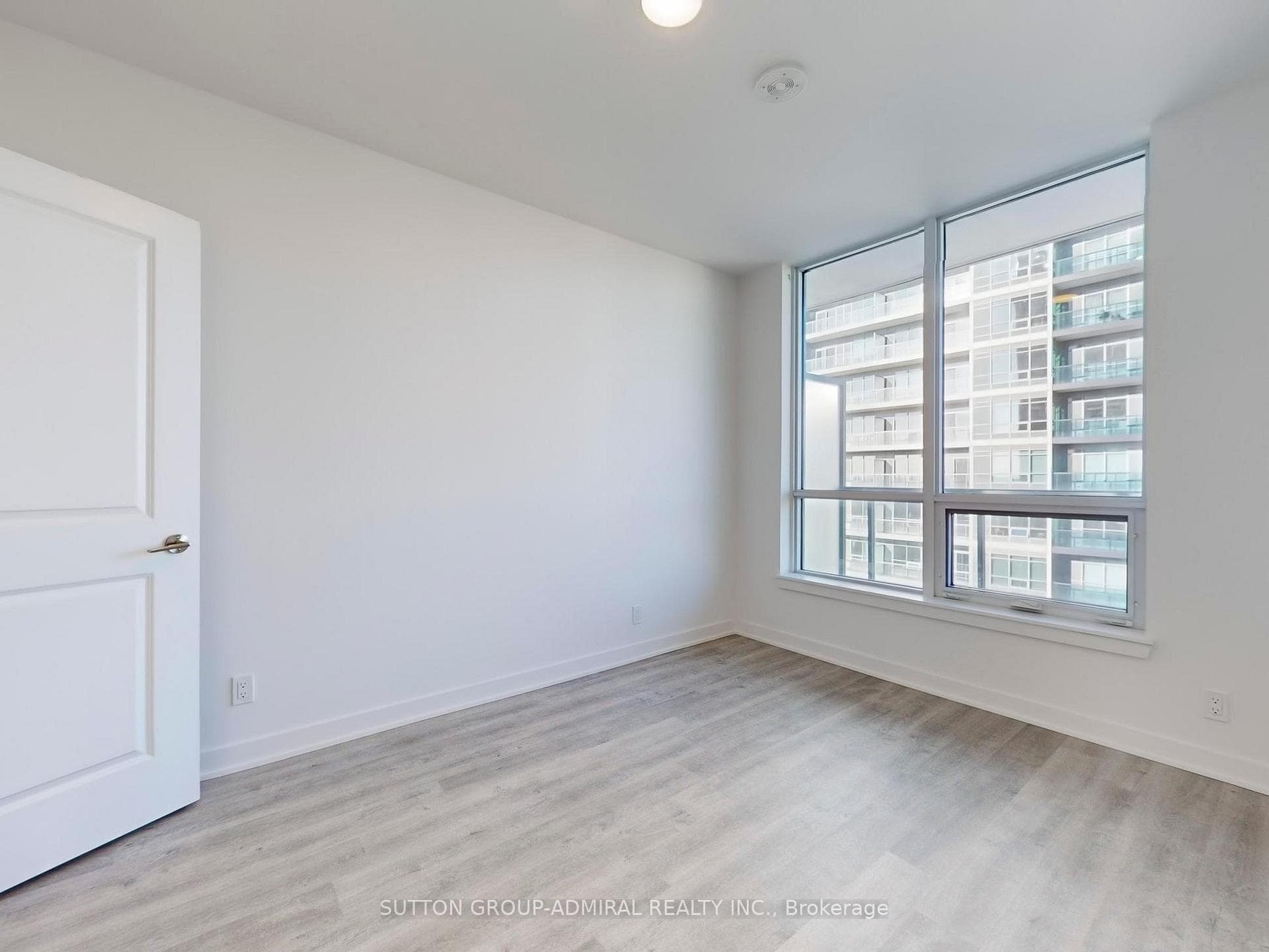 30 Upper Mall Way Unit 1209 photo 19