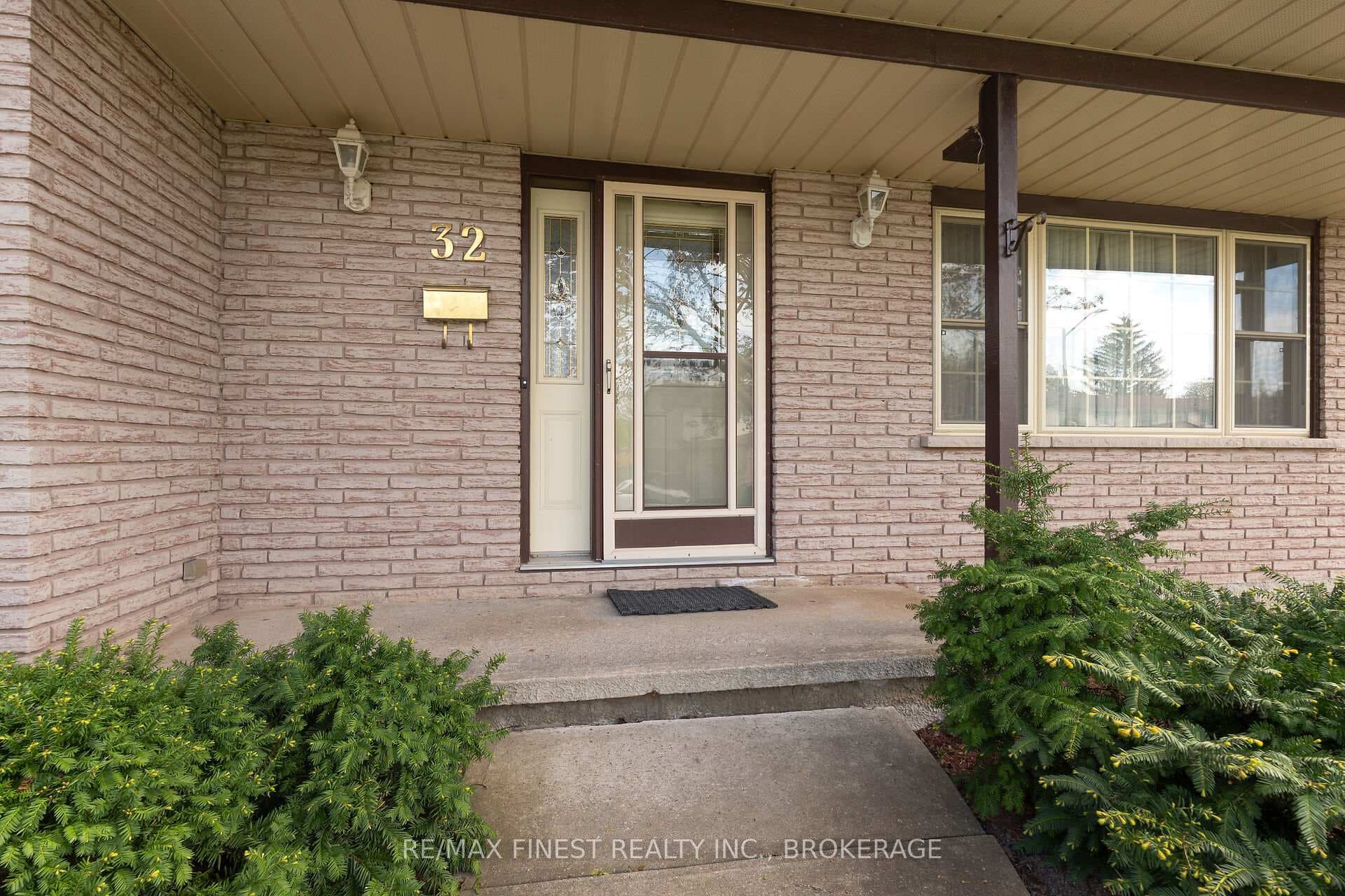 32 Bonny Lane photo 2