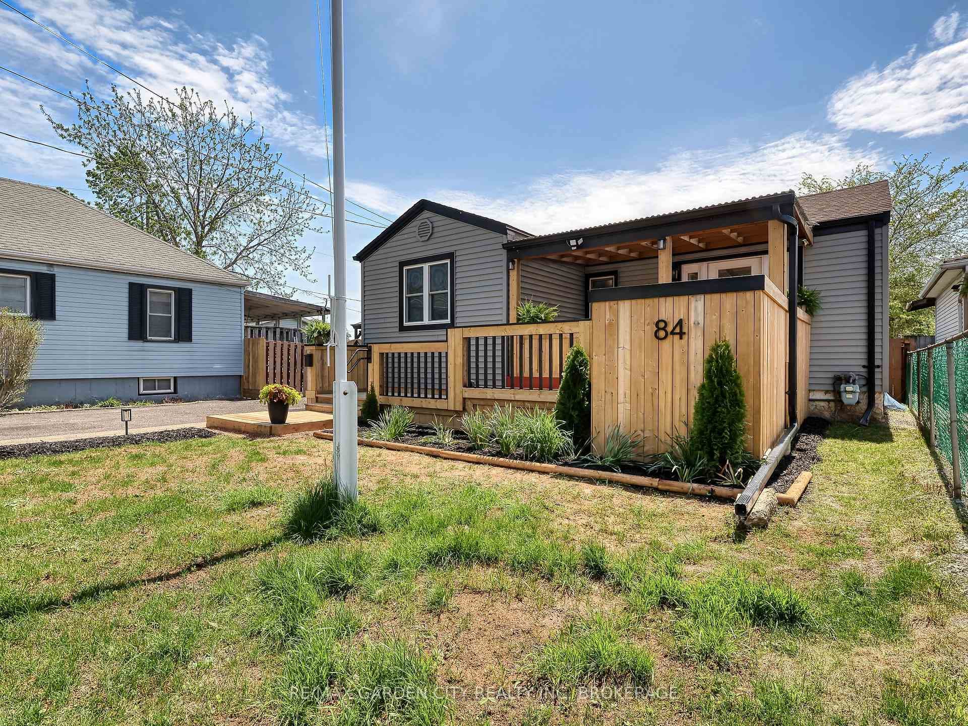 Great curb appeal