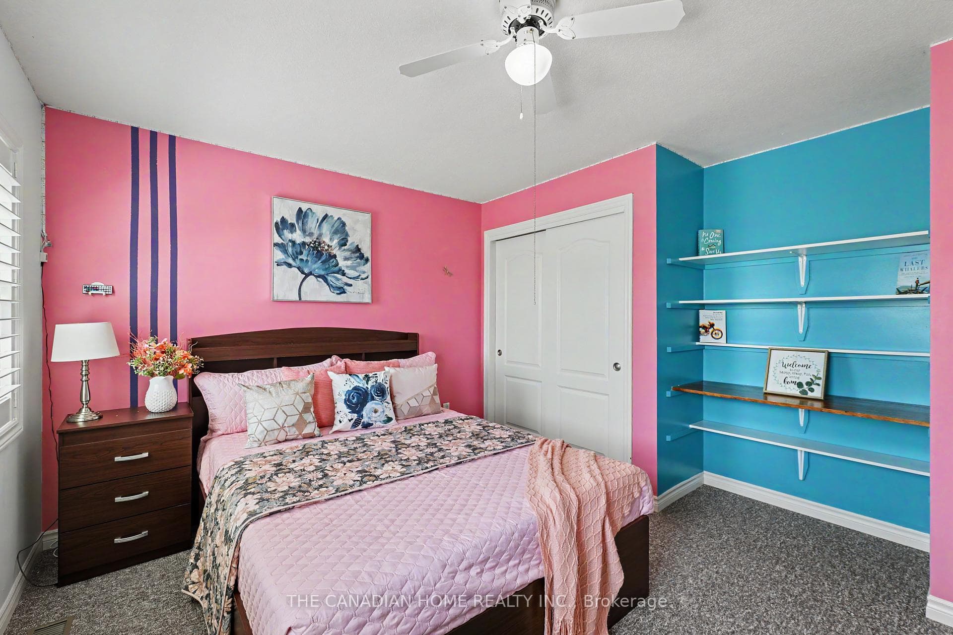 219 PICTON Street photo 28