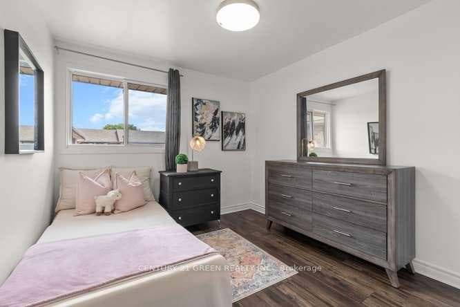 474 Southdale Road Unit 28 photo 11