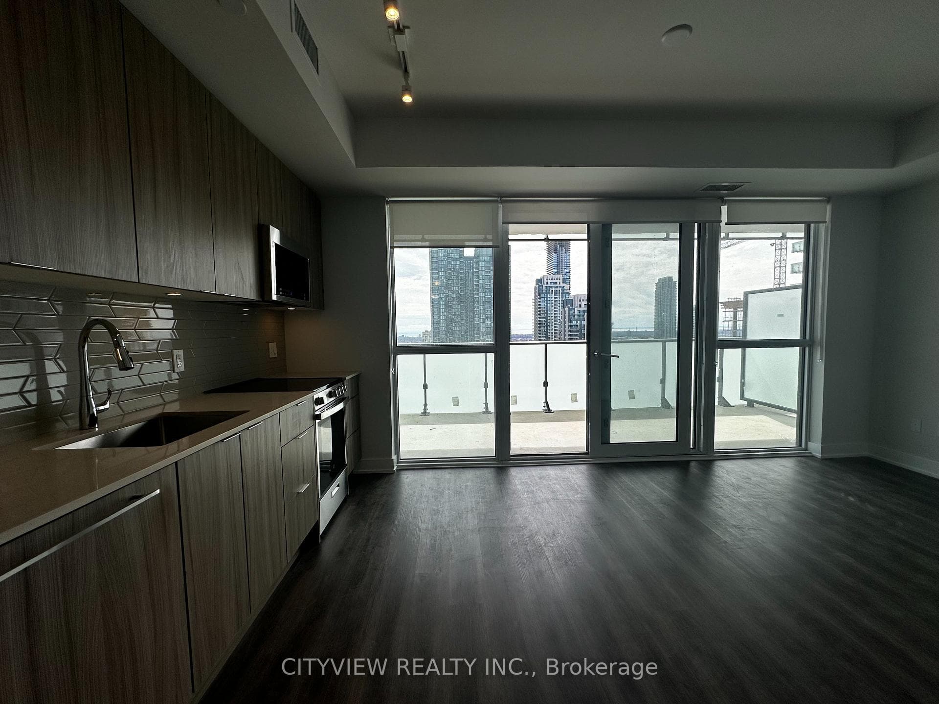 430 Square One Drive Unit 1504 photo 3