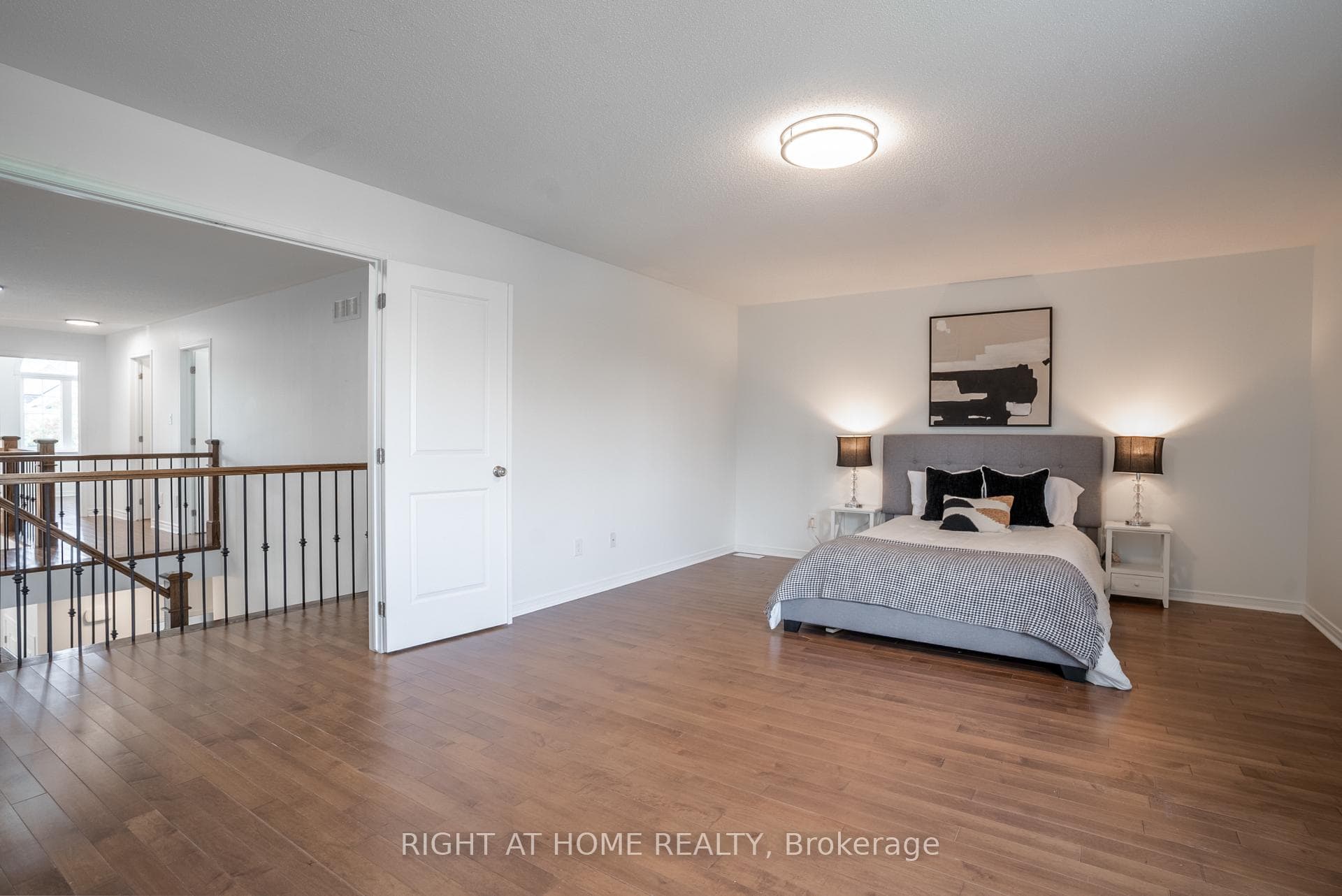 106 Sunita Crescent photo 22