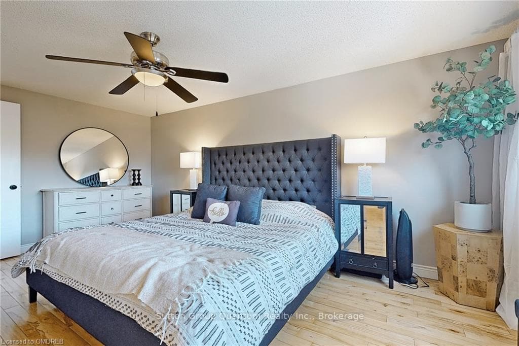 1162 MONTGOMERY Drive photo 17