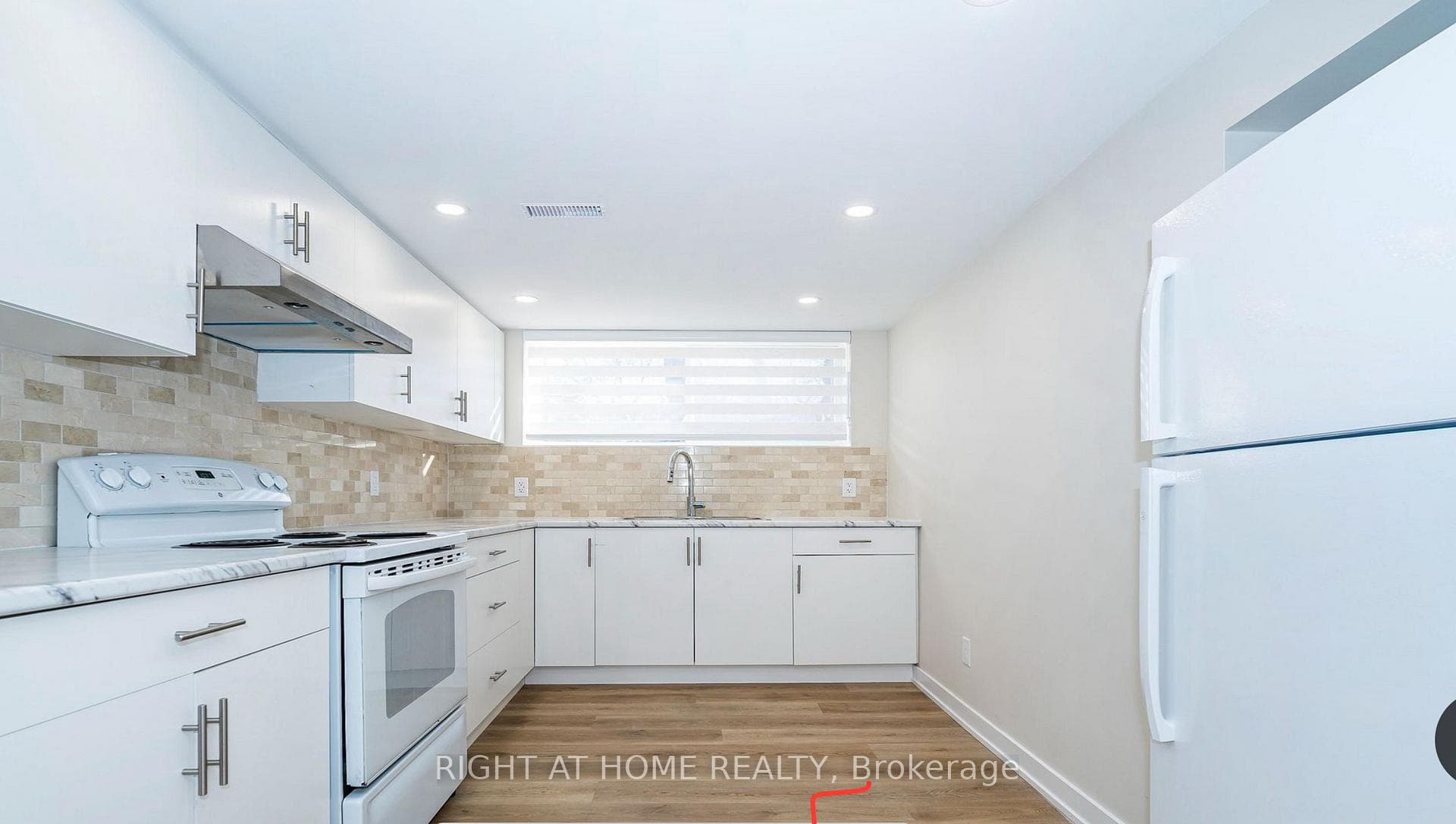 62 Inverdon Road Unit Bsmt photo 5