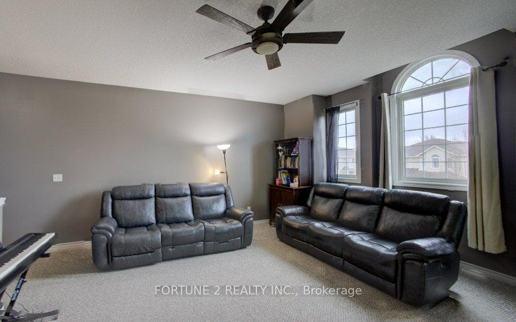 455 Danby Street photo 21