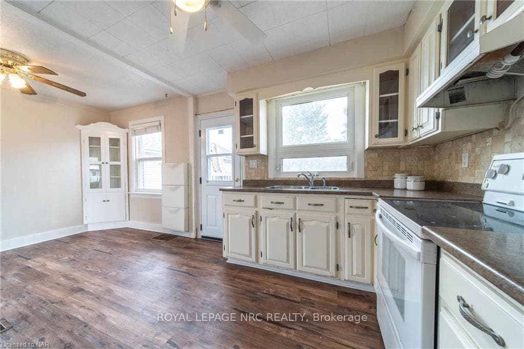 5885 Keith Street photo 6