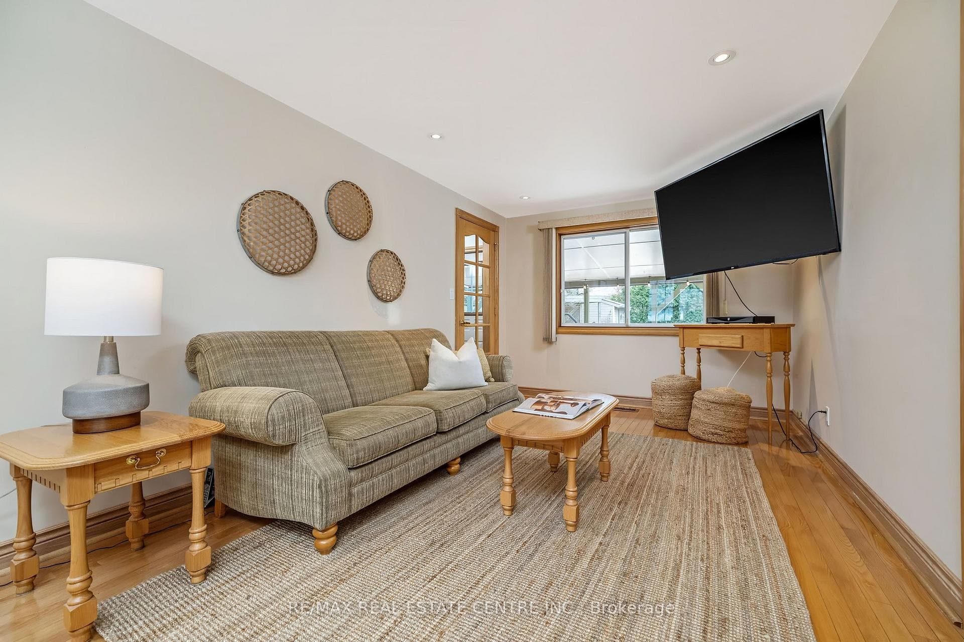 224 White Pines Drive photo 14