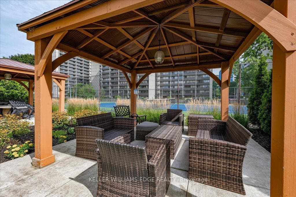 1270 Maple Crossing Boulevard Unit 1804 photo 45
