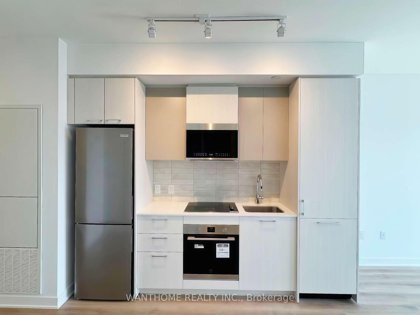 10 Oak Street Unit 1602 photo 6
