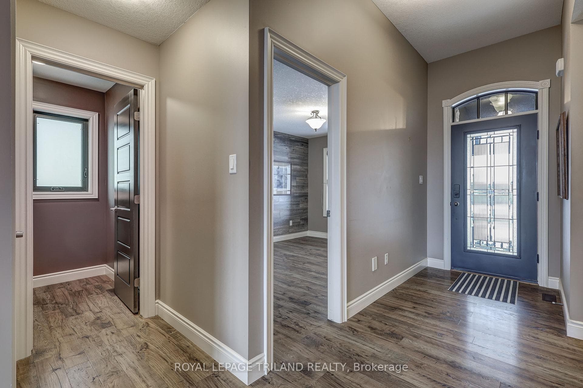 94 Shaw Valley Drive photo 3