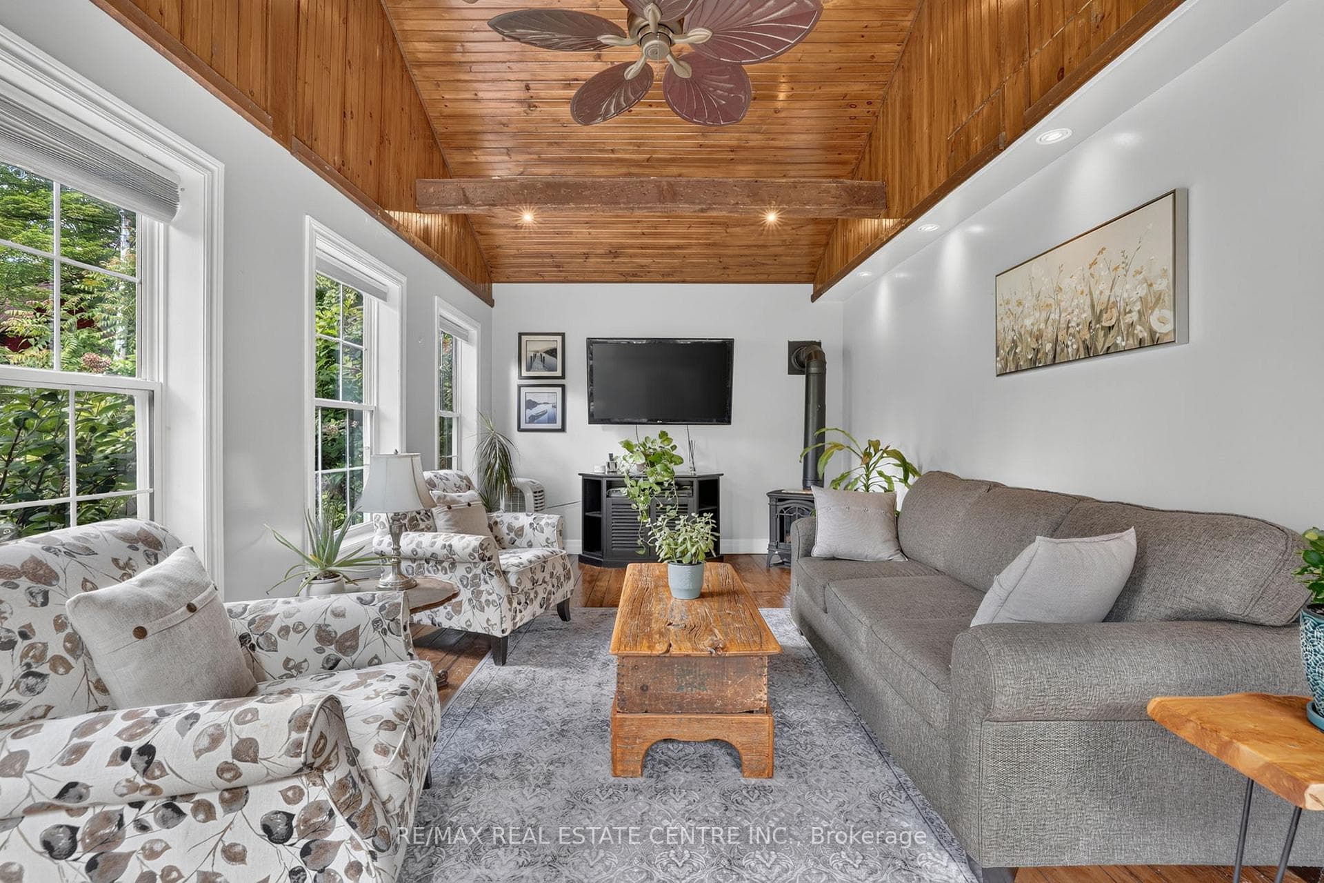 12429 Wolseley Street photo 4