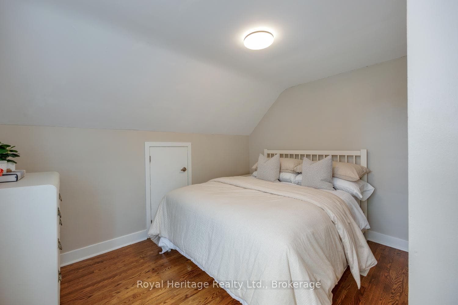 4 Jane Street photo 25