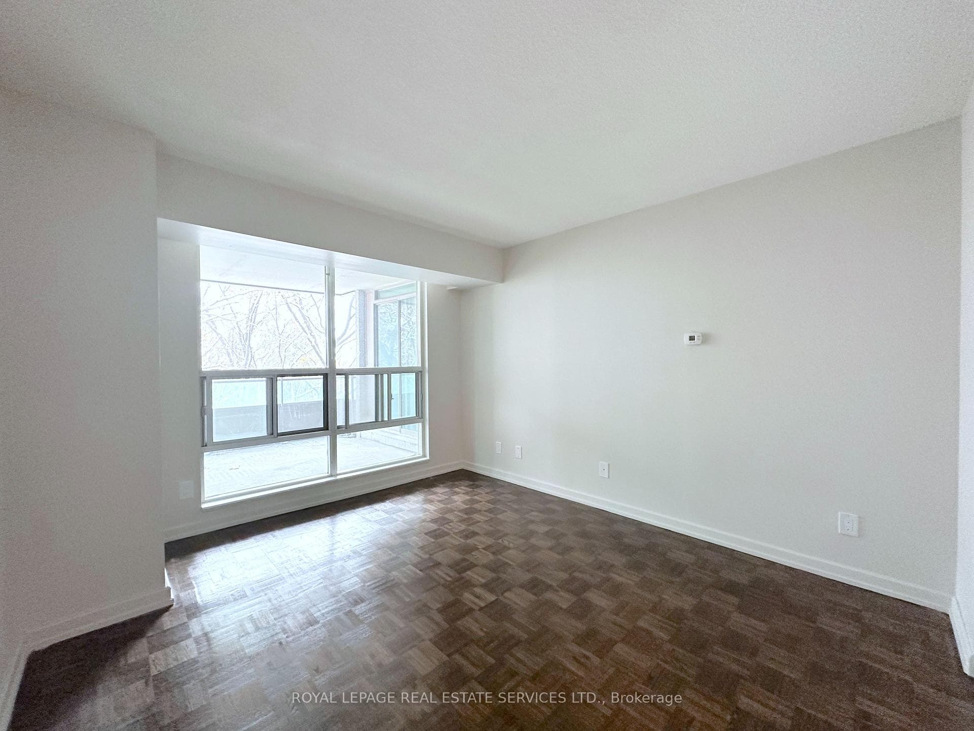 17 Brookbanks Drive Unit 606 photo 8