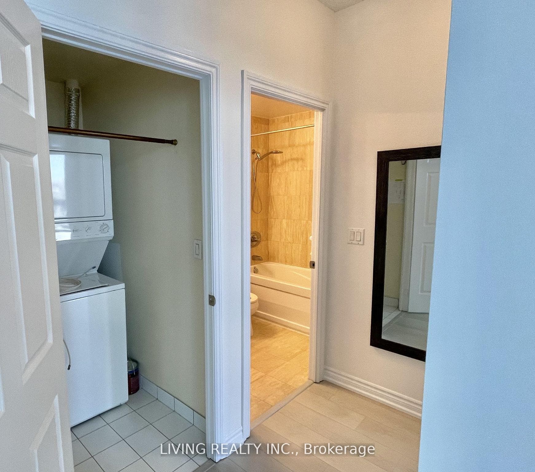 761 Bay Street Unit 3212 photo 11