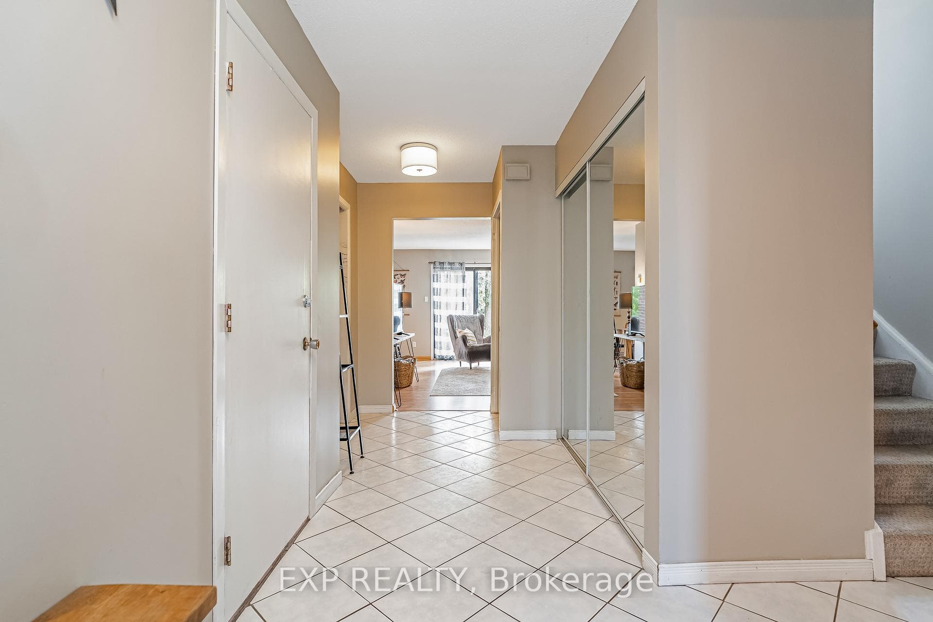 36 Bethune Way photo 6