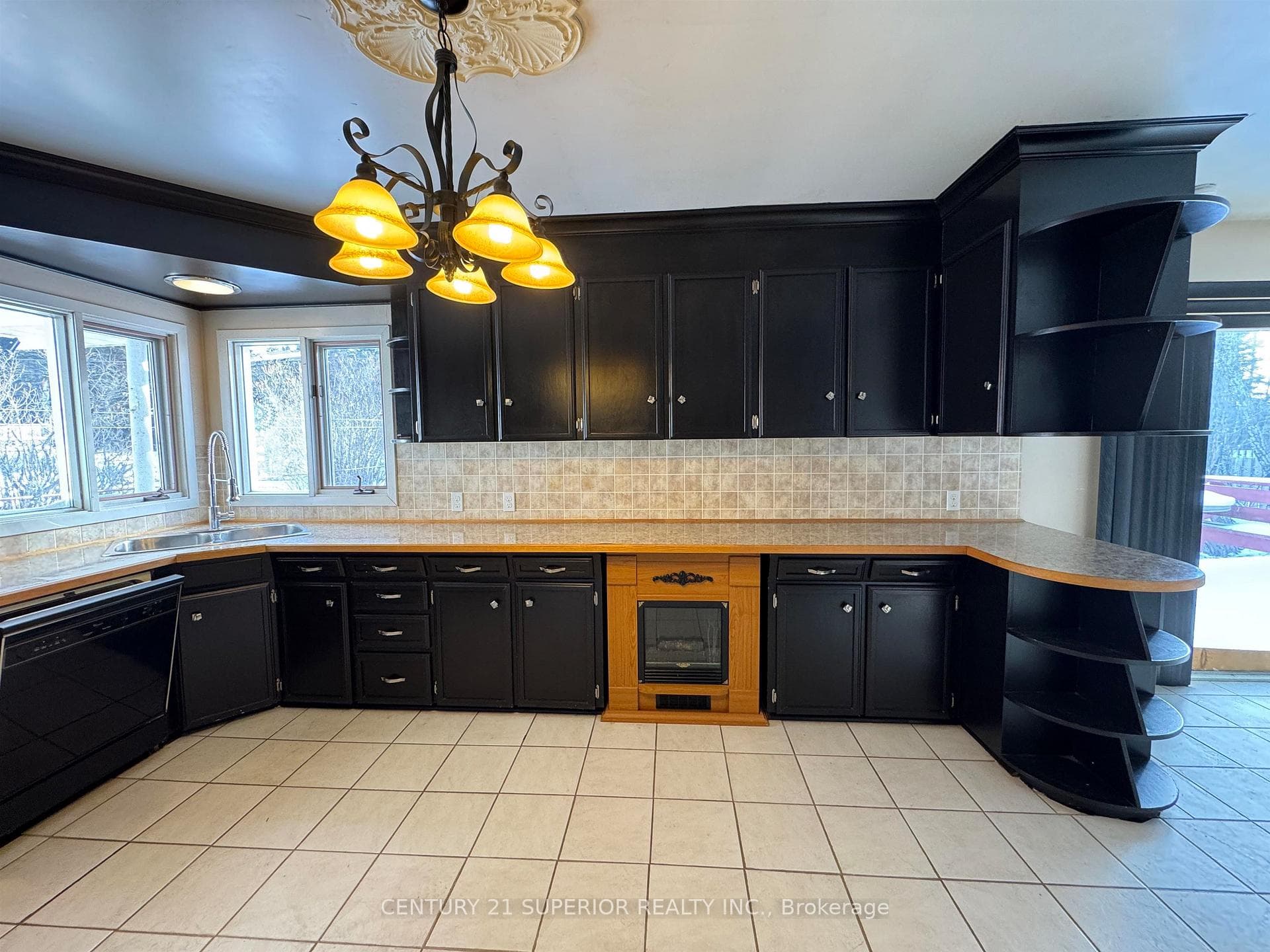 5 Sund Cres photo 6
