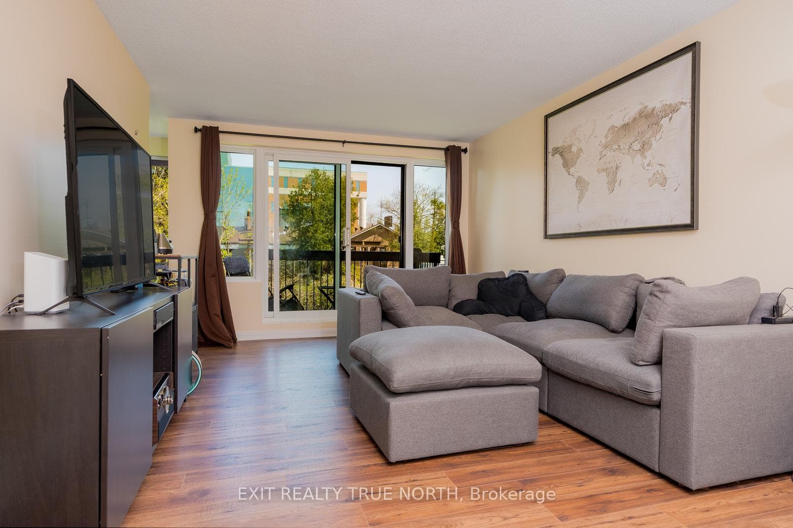 850 6th Street Unit 204 photo 5
