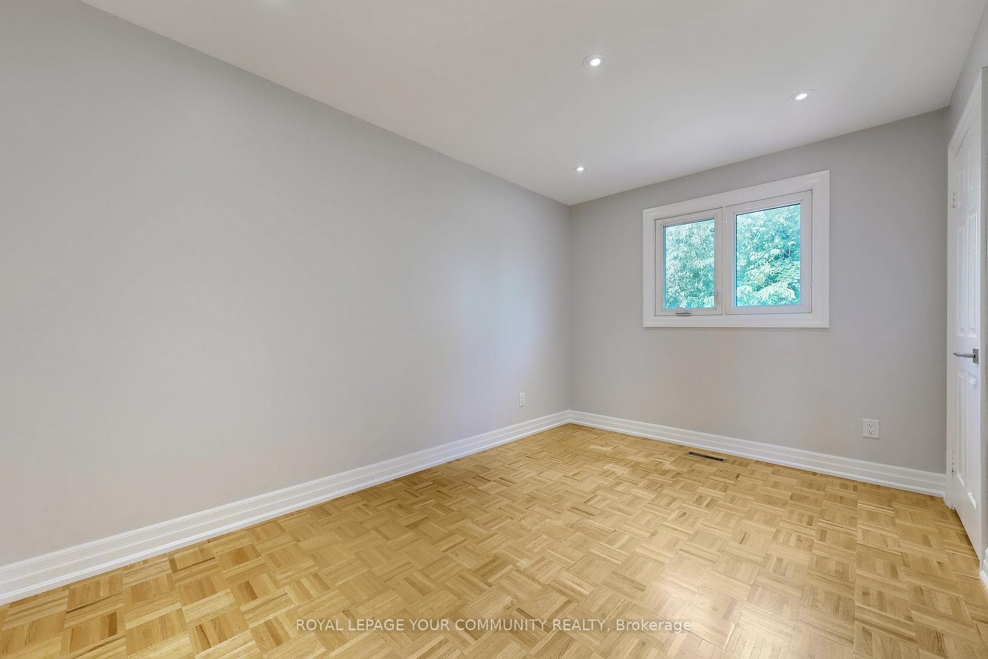 51 Houseman Crescent Unit Main Floor photo 40