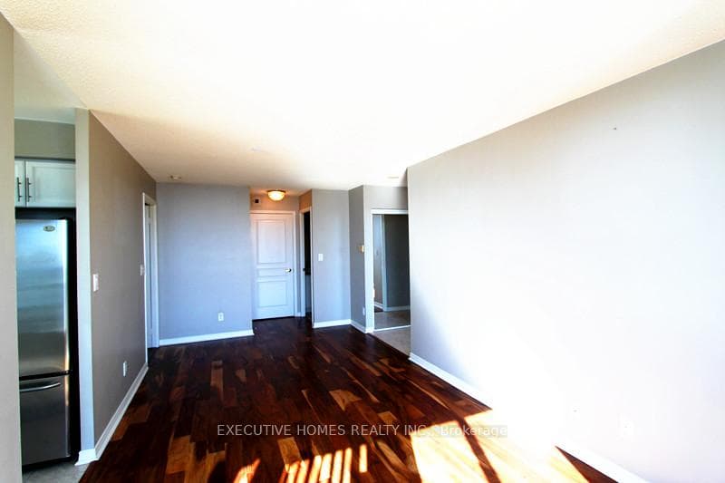 4879 kimbermount Avenue Unit 1709 photo 4