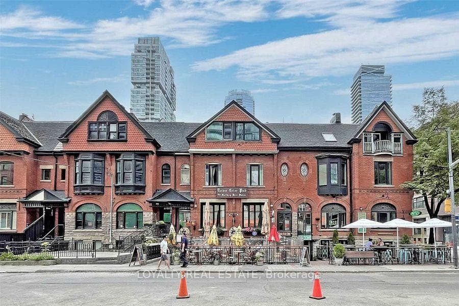 99 John Street Unit 2508 photo 9