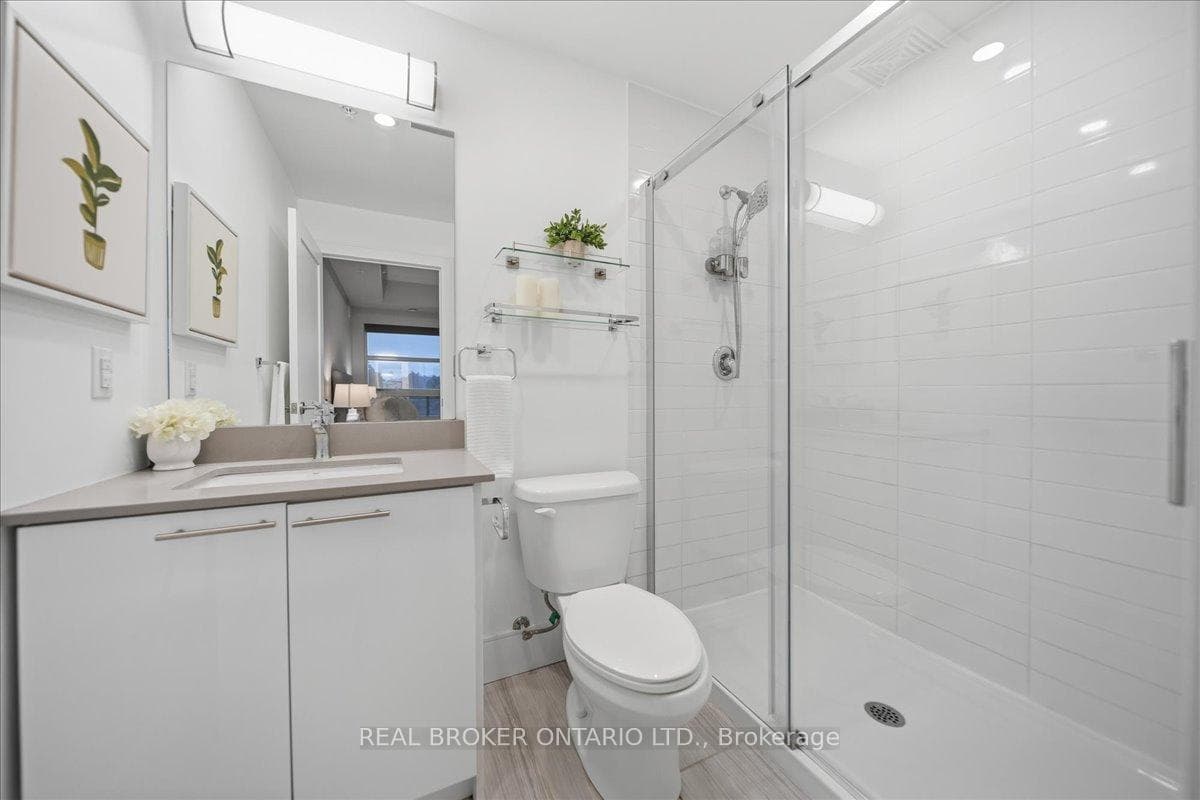 15 Prince Albert Boulevard Unit 404 photo 19