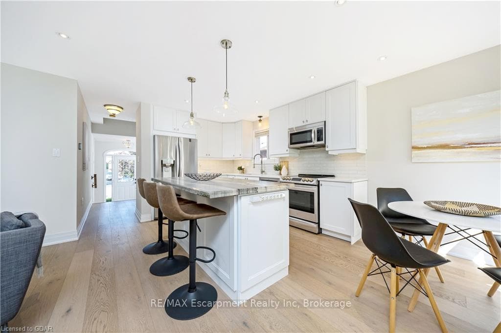 120 HOLLYBUSH DR N/A photo 18