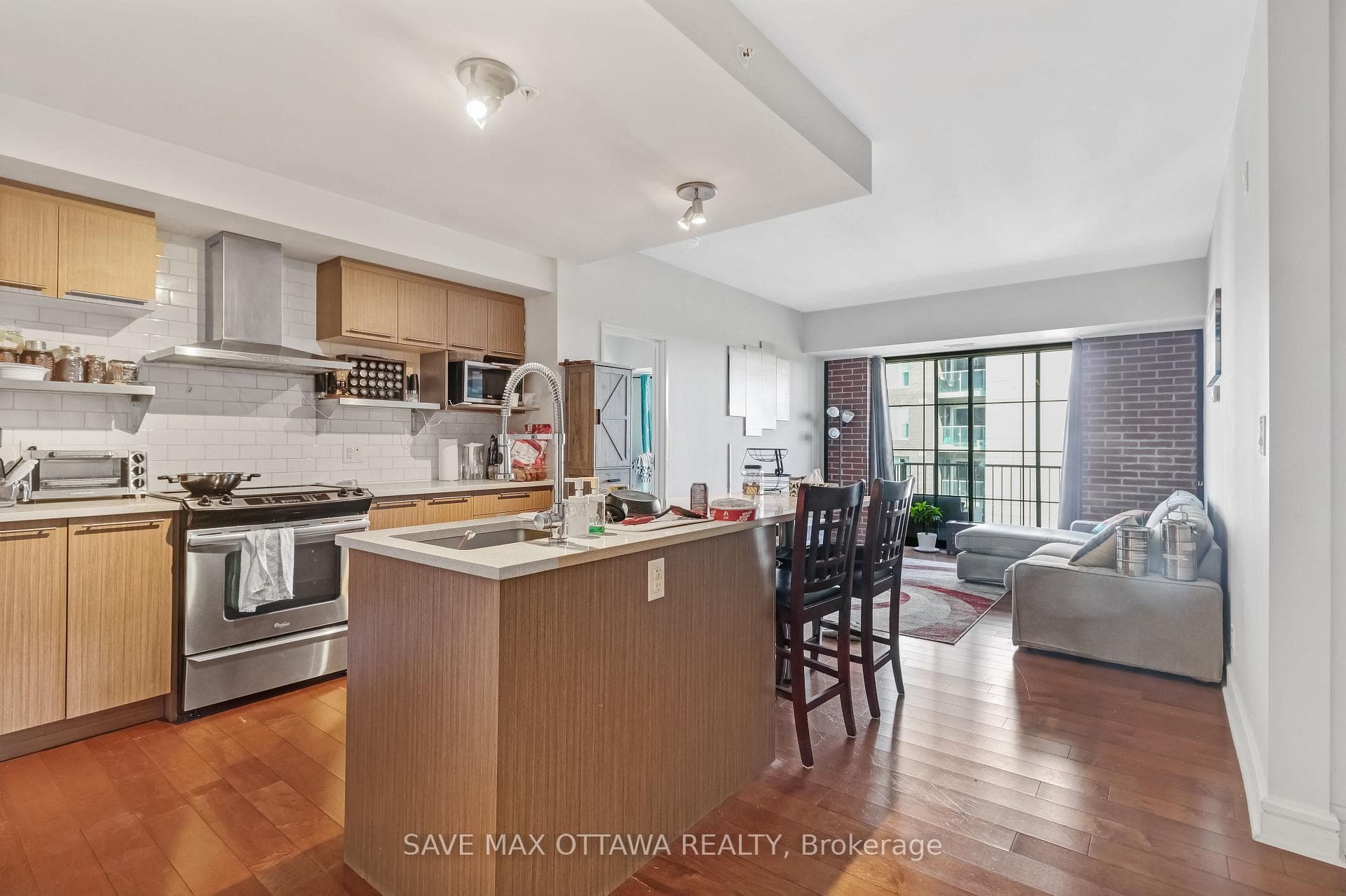 555 Anand Private Unit 801 photo 19