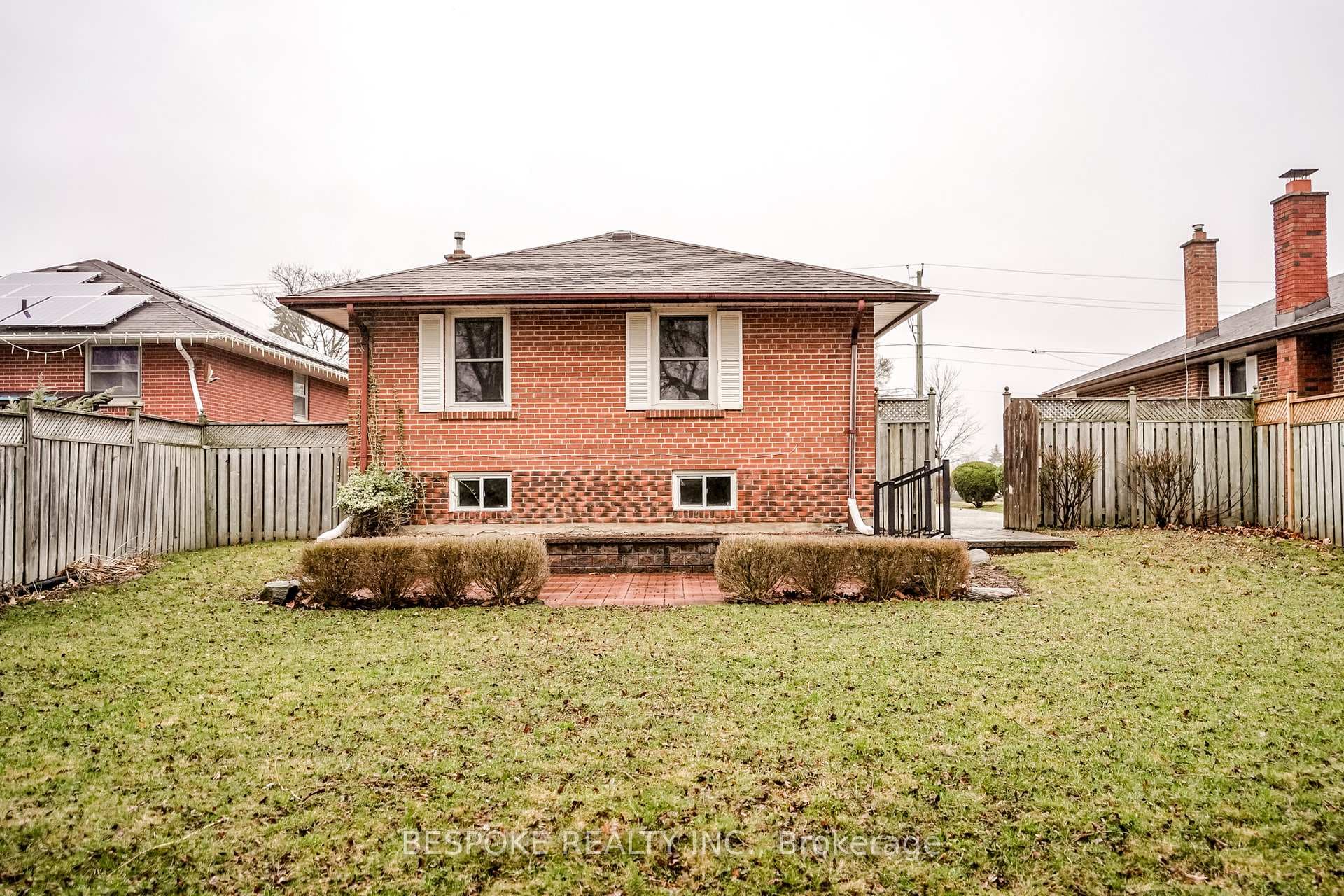 1110 Athol Street Unit Bsmt photo 25