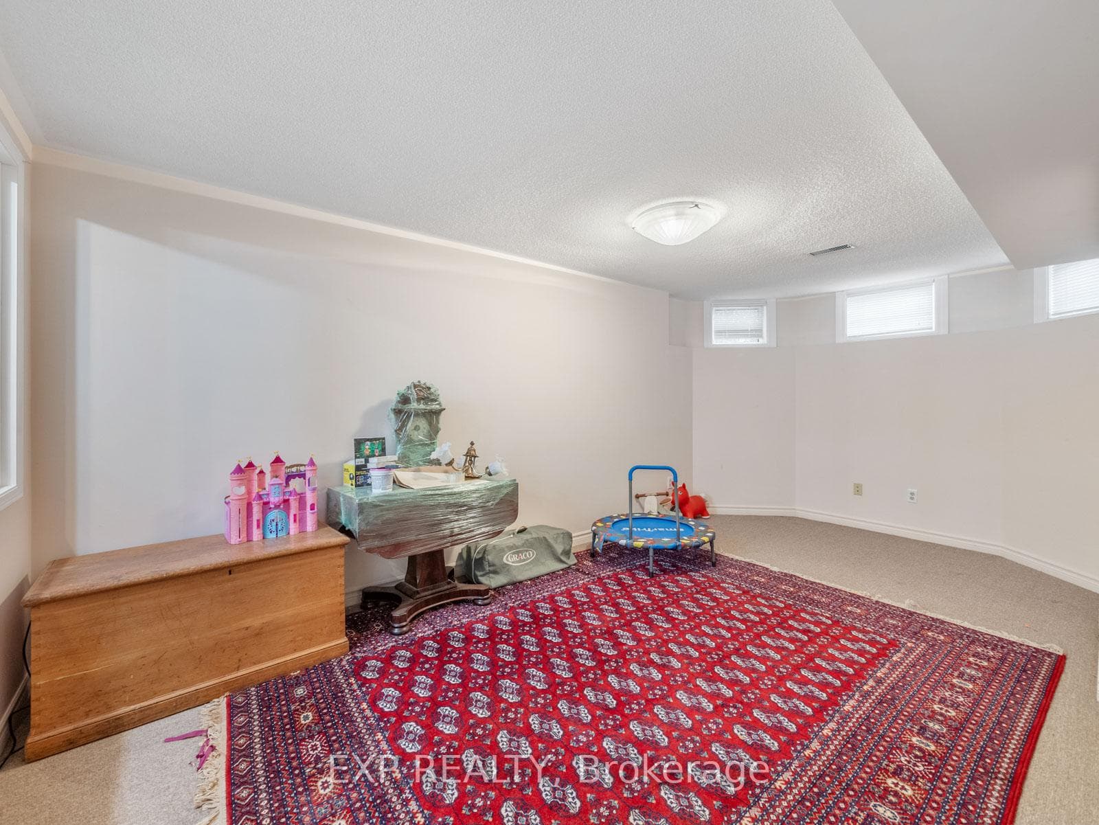 7 Peppertree Crescent photo 27