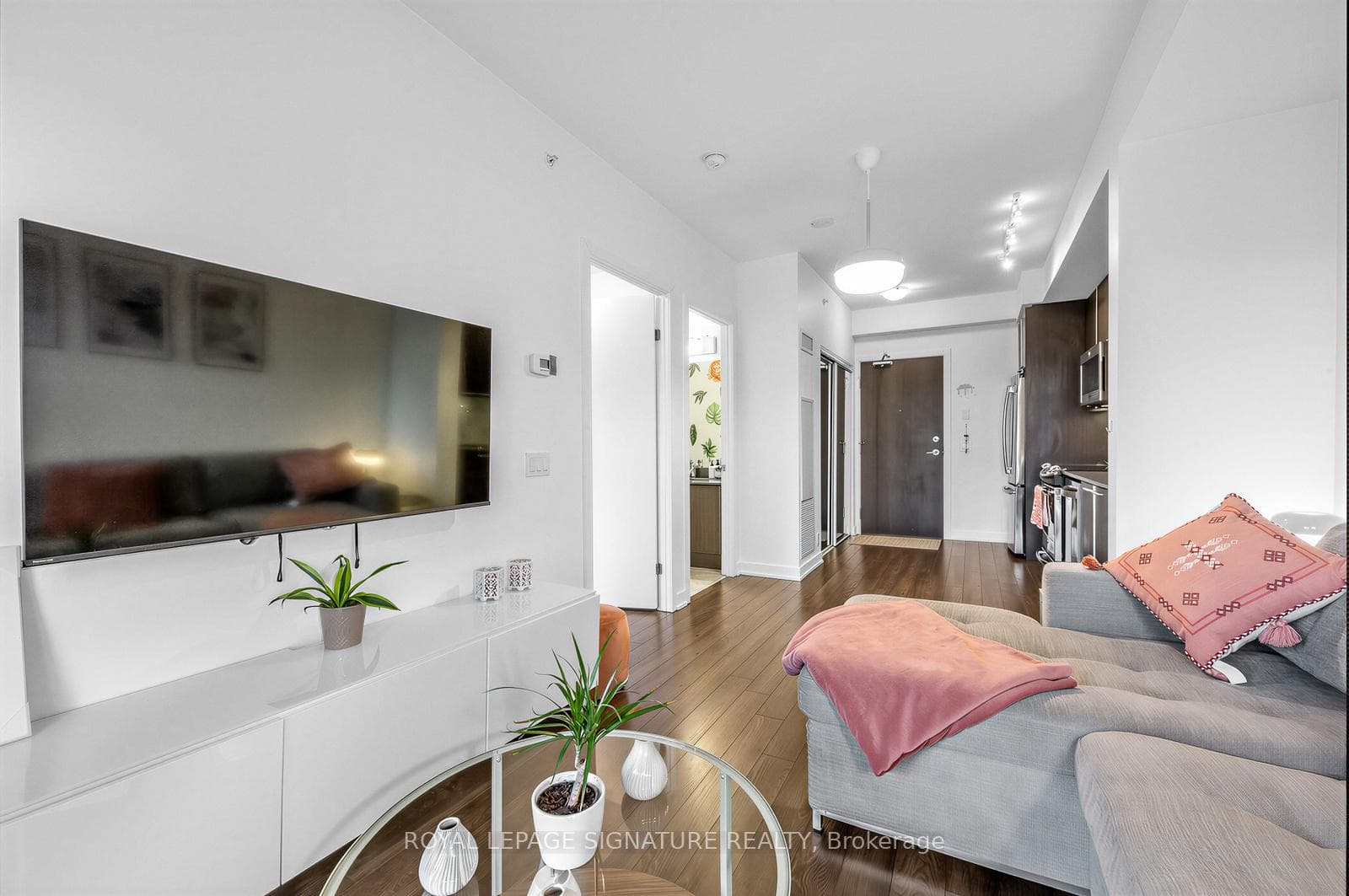 10 Park Lawn Road Unit 2706 photo 10