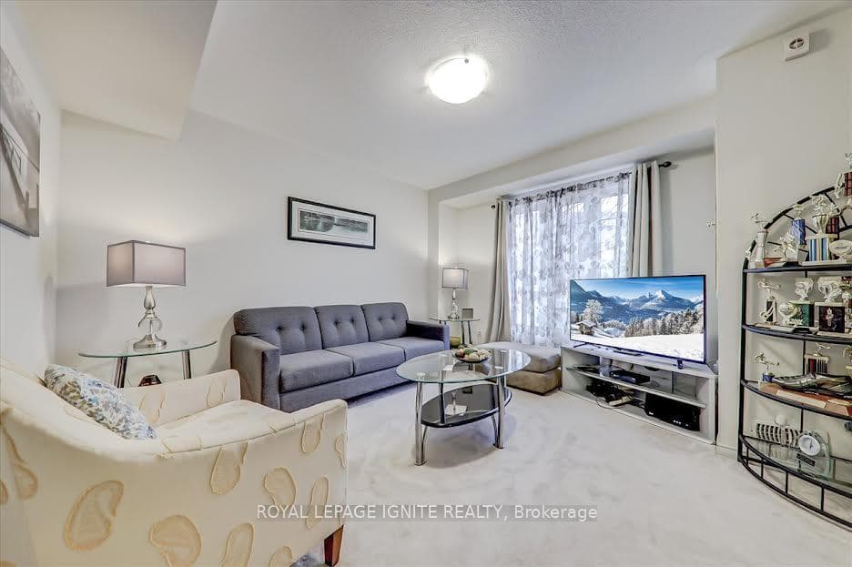 52 Huxtable Lane photo 4