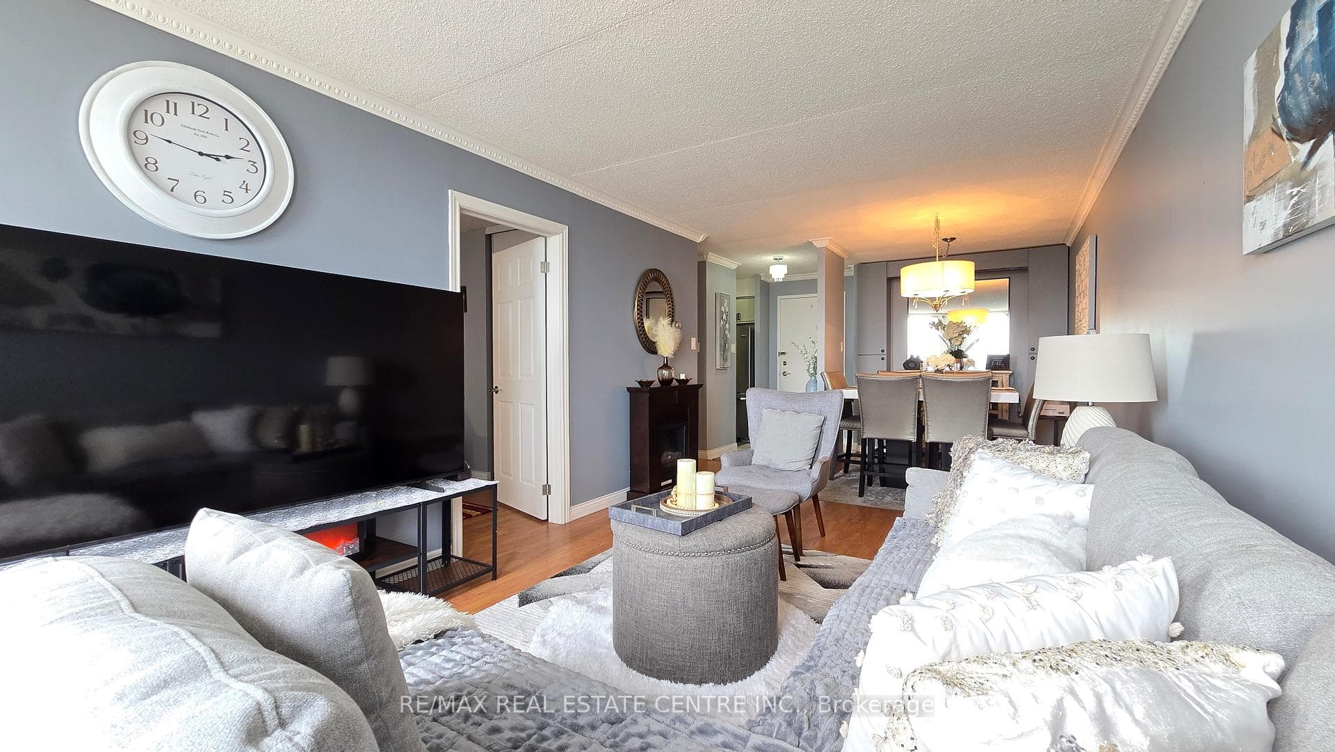 1540 Pickering Parkway Unit 609 photo 16