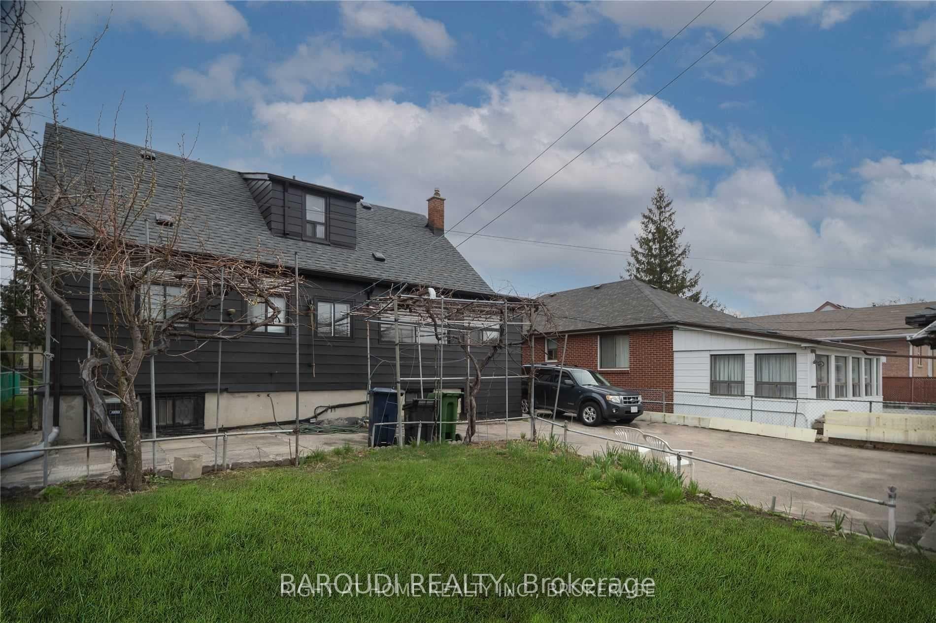 1010 Caledonia Road Unit 2nd photo 9